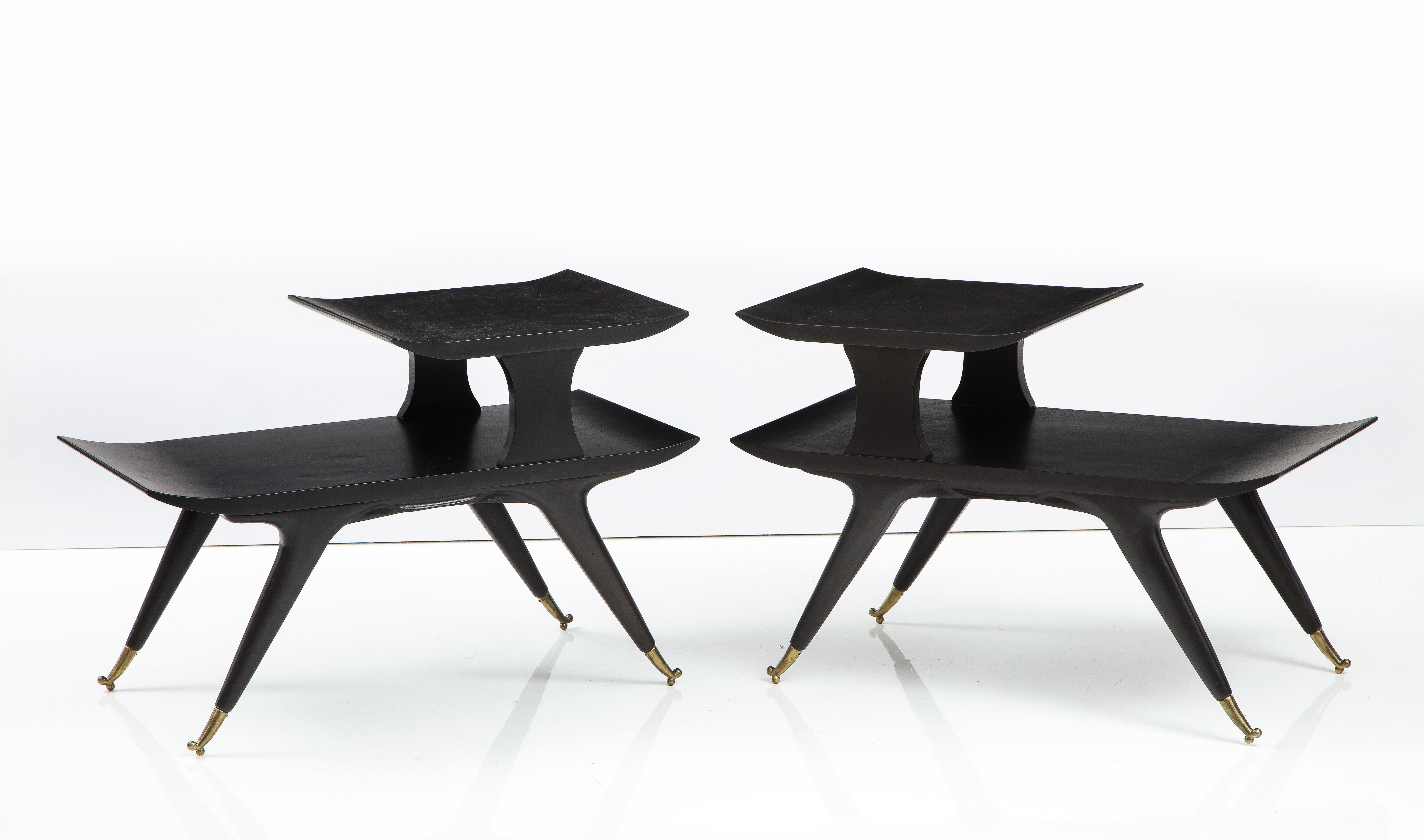 Mid-Century Modern Tables d'extrémité italiennes sculpturales de style Ico & Luisa Parisi en vente