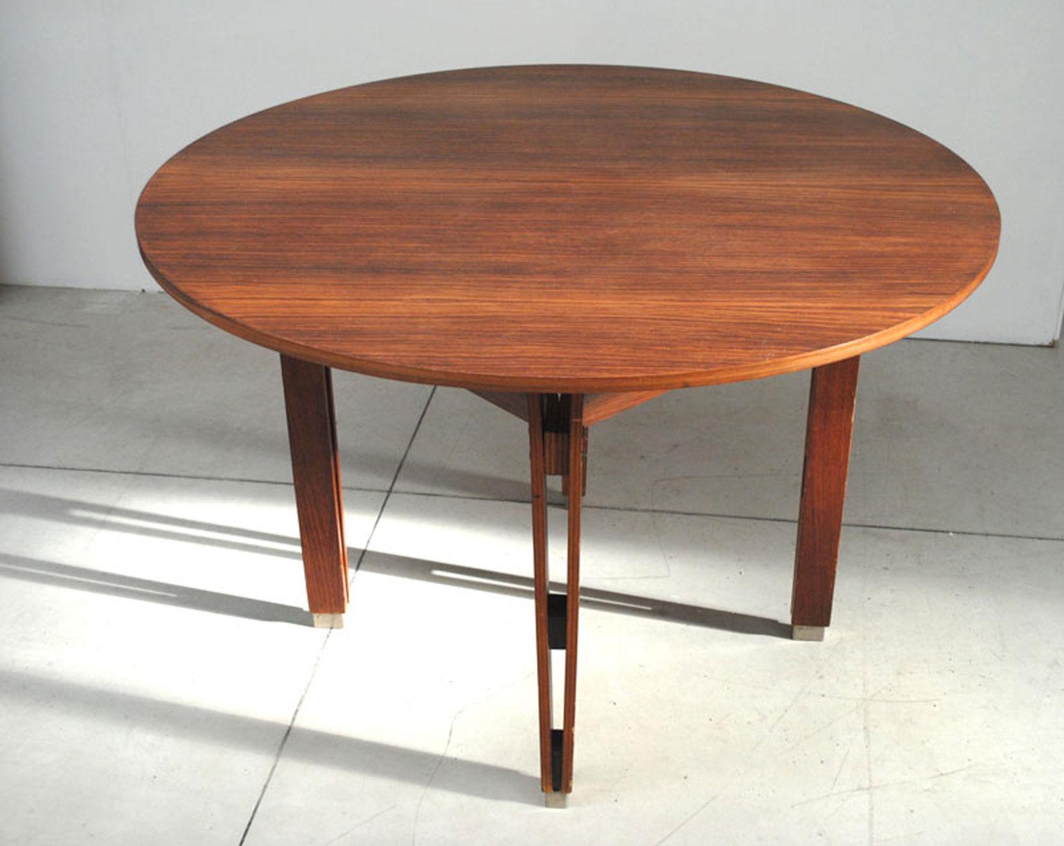 Ico & Luisa Parisi Vintage Round Wooden Table Olbia Model Italian Midcentury In Good Condition In bari, IT