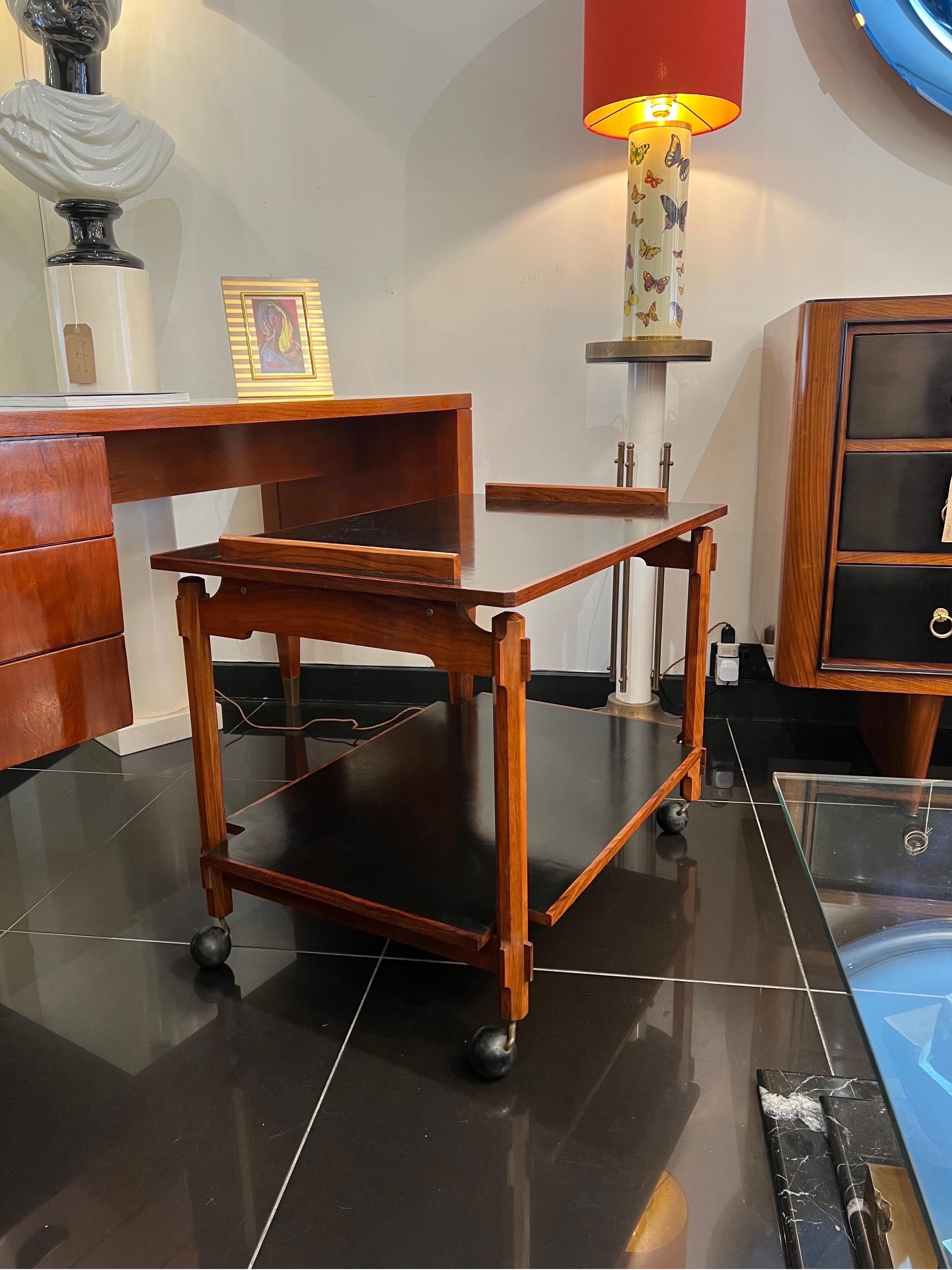Ico Parisi Bar Cart in Solid Cherrywood with Black Lacquer Trays In Good Condition In London, GB
