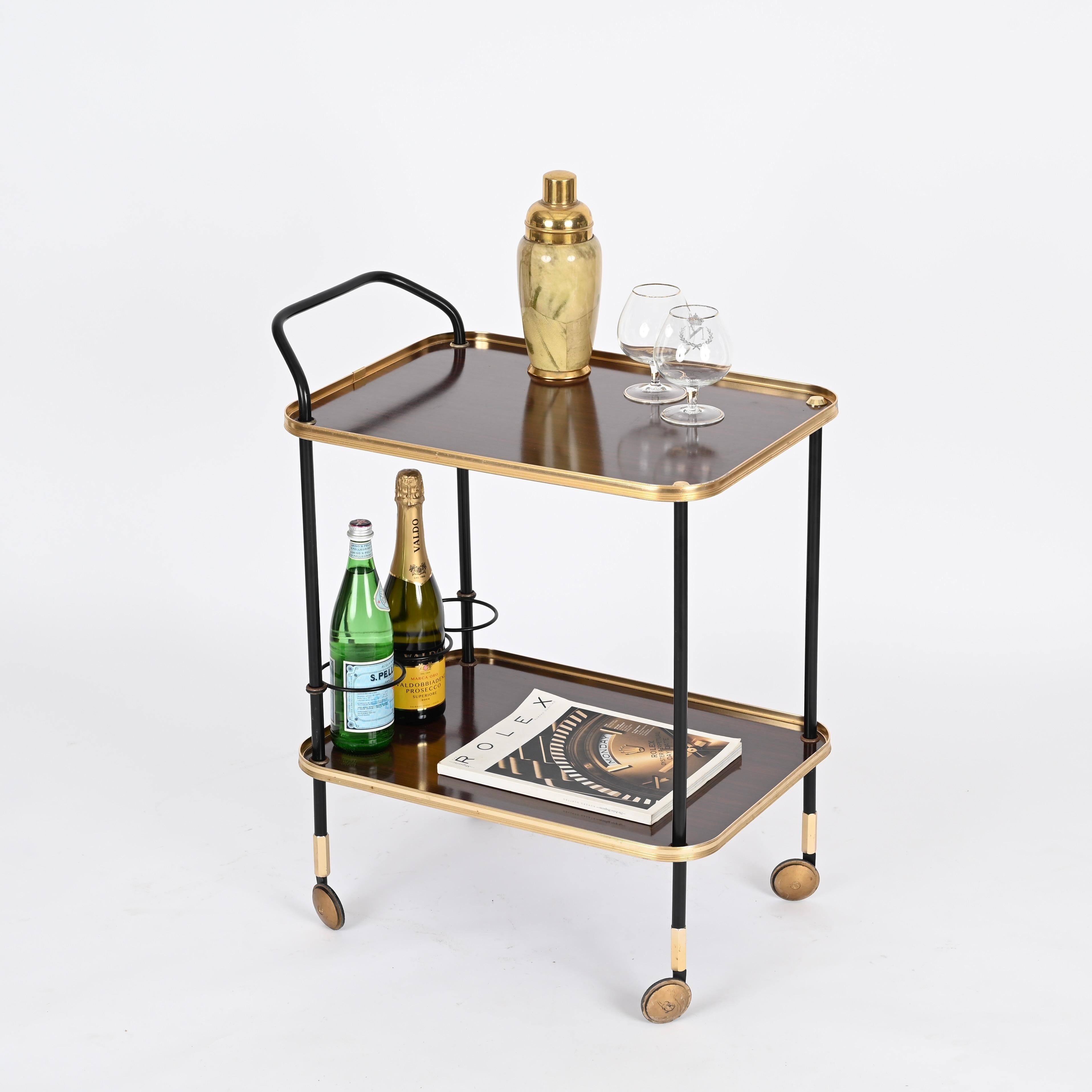 Ico Parisi Bar Cart with Bottle Holder, Wood and Brass, MB Italy, 1960s In Good Condition For Sale In Roma, IT