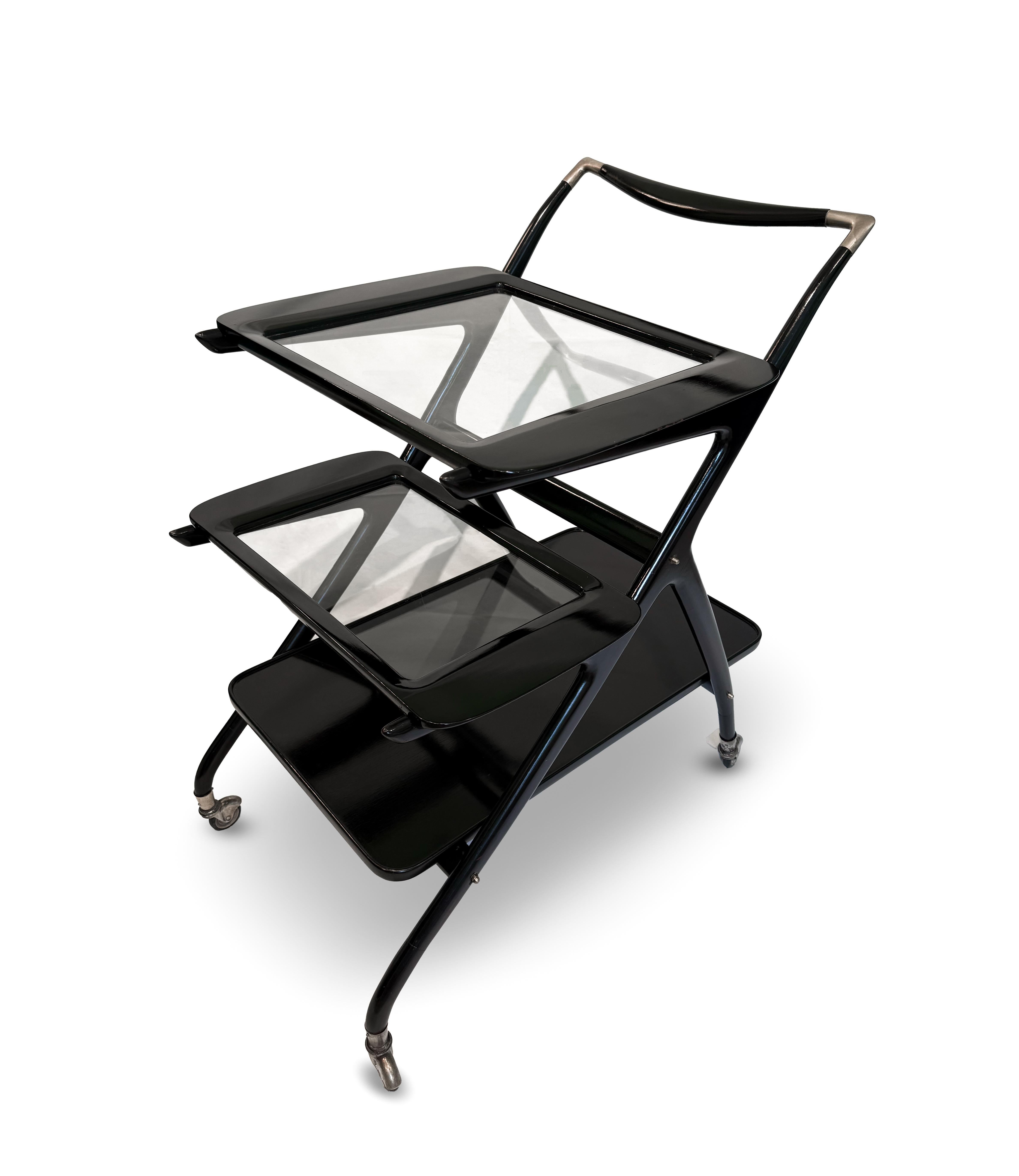 Laiton Ico Parisi Chariot à boissons pour bar en bois et verre laqué noir Angelo De Baggis en vente