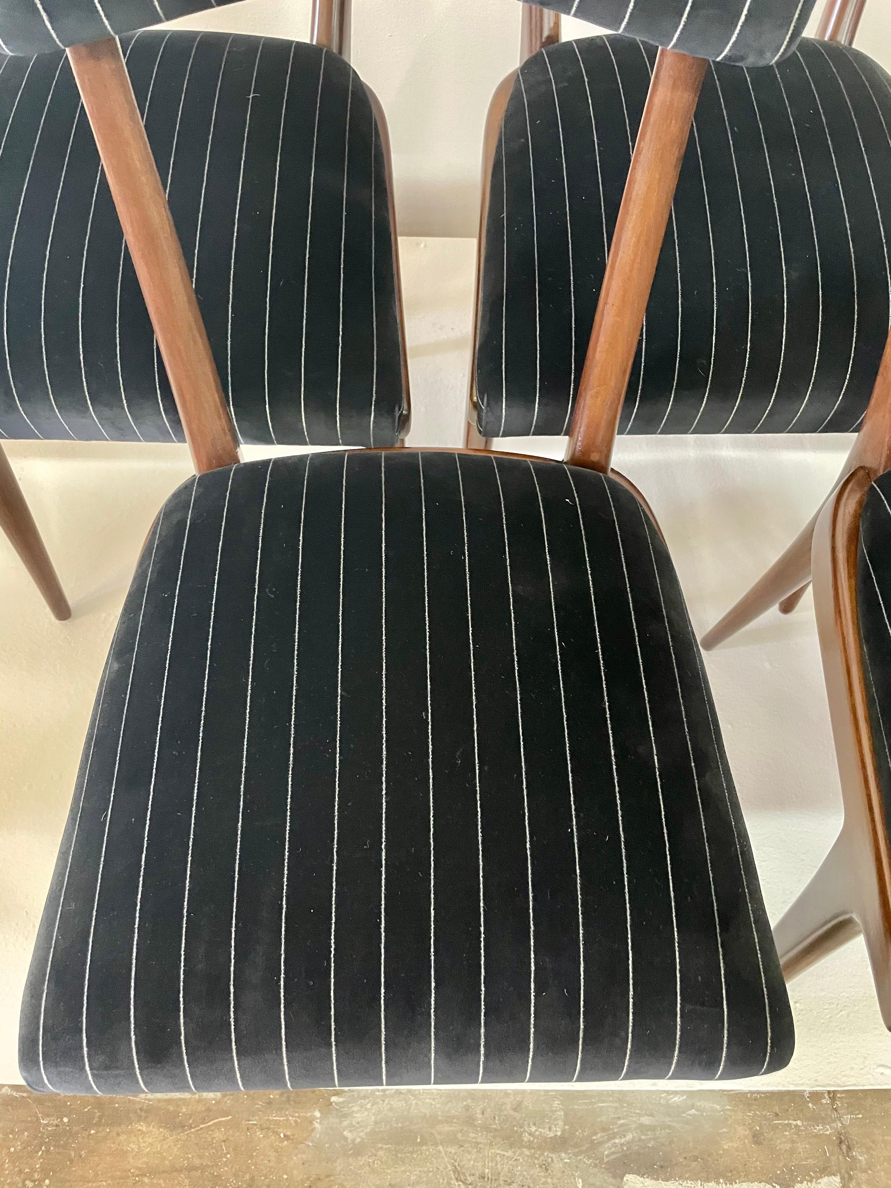 bow tie chairs