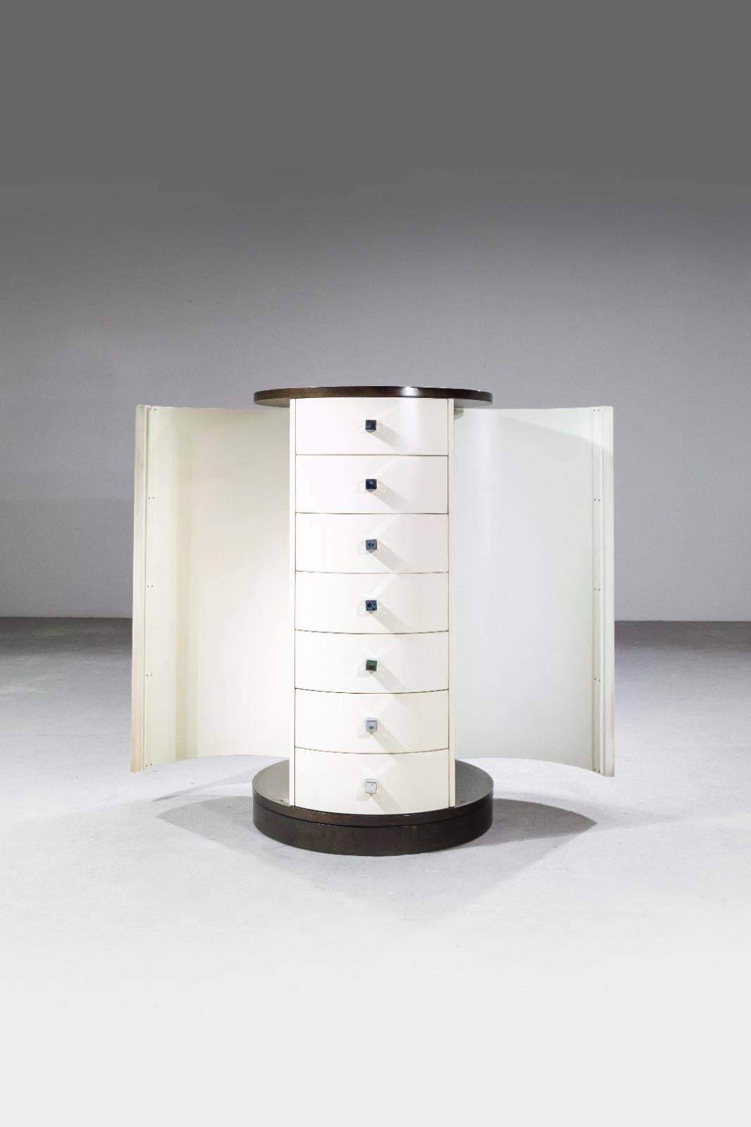 Italian Ico Parisi, Centrepiece chest of drawers series 540, Prod. Fratelli Longhi, 1960 en vente