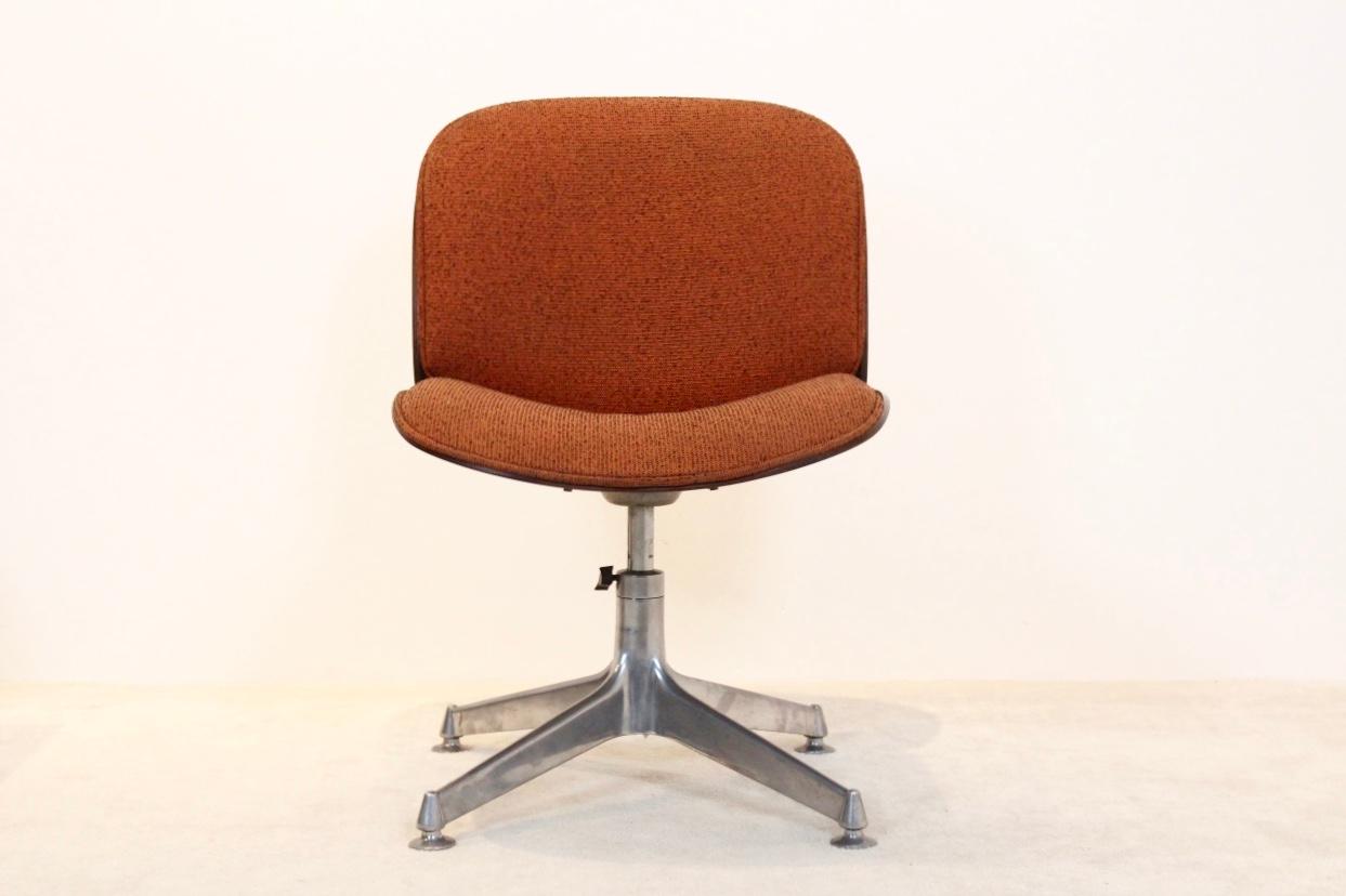 Mid-Century Modern Ico Parisi Chair in Walnut for MIM, Roma Italy 1960s