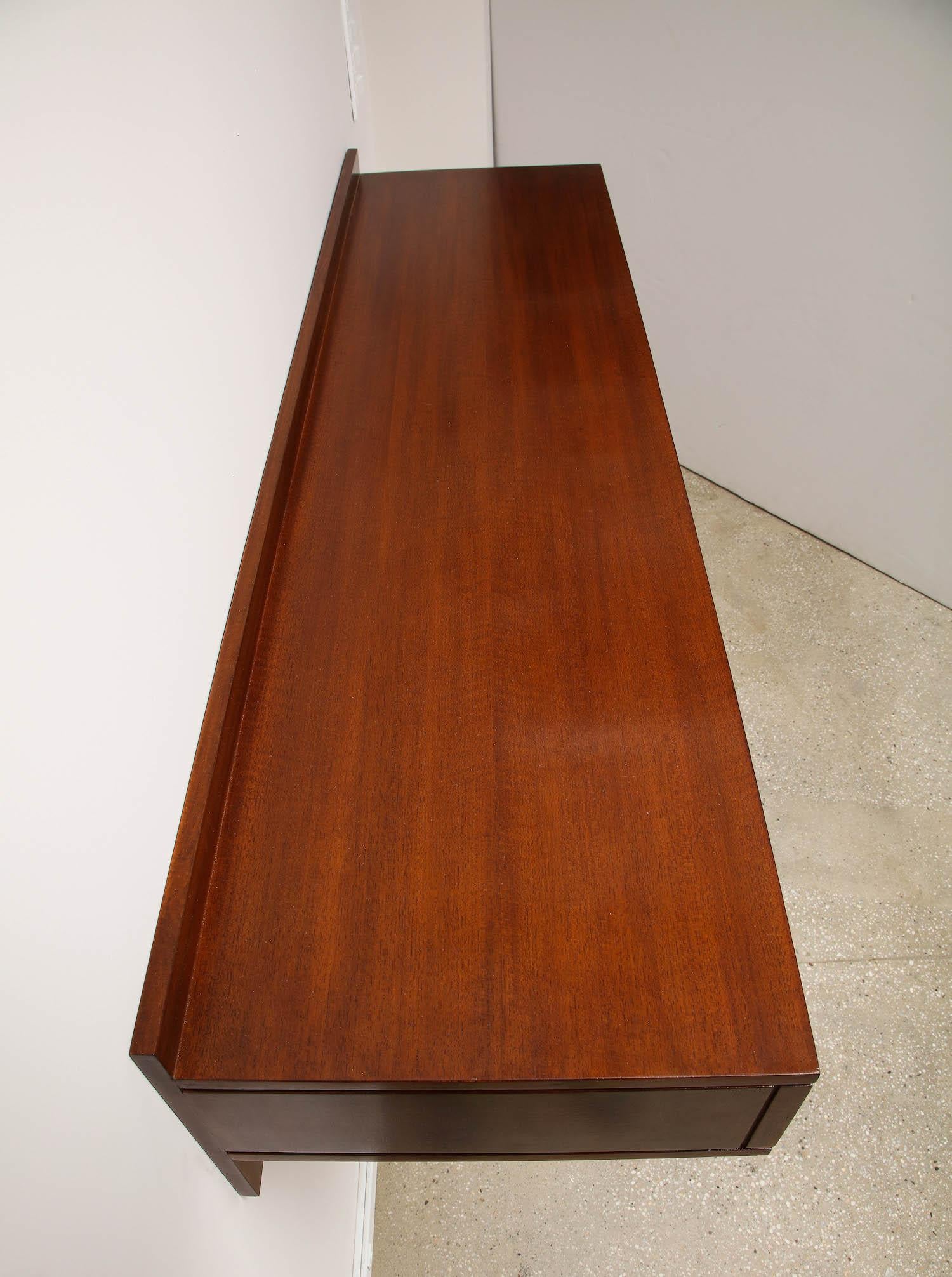 Ico Parisi Console In Good Condition For Sale In New York, NY