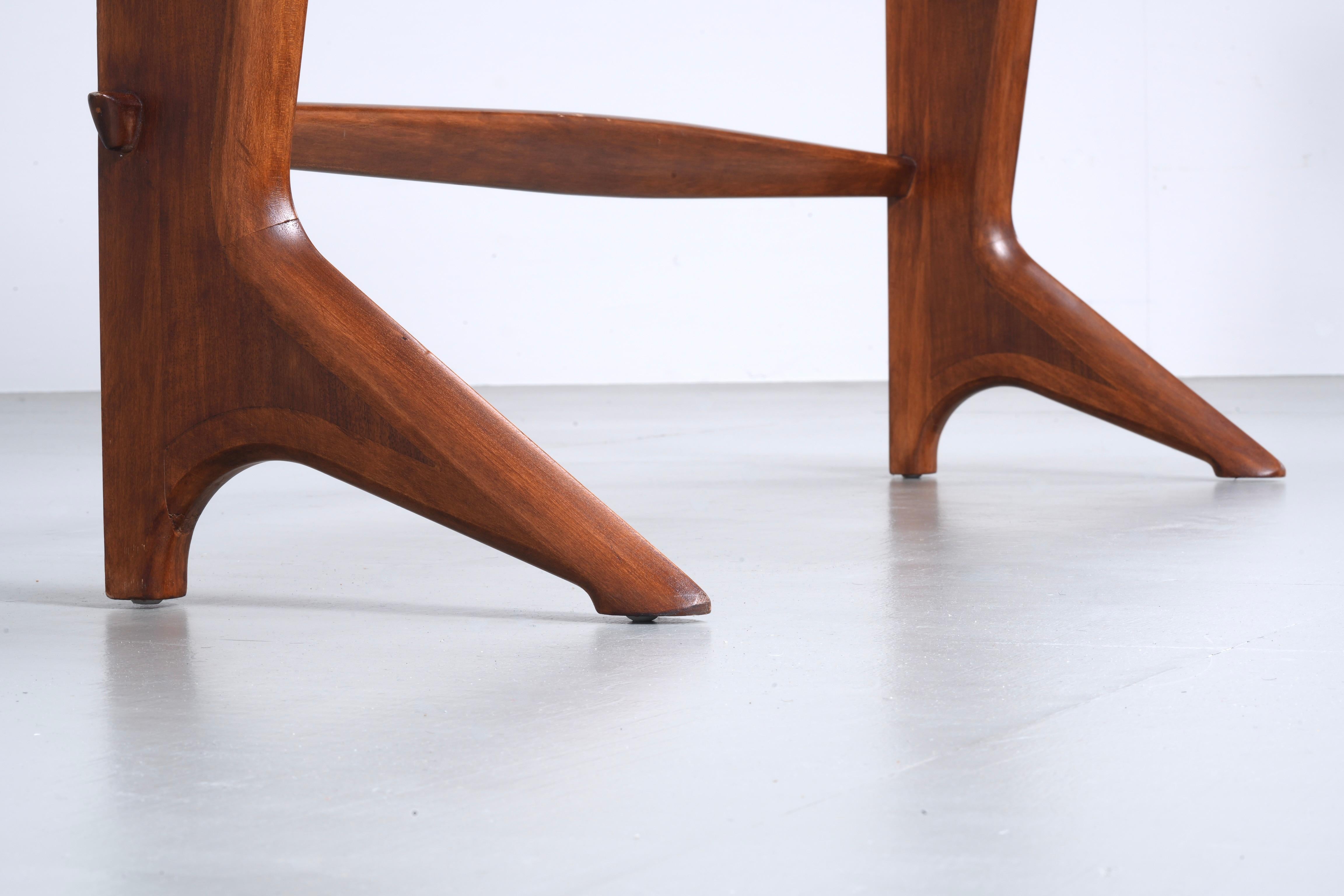 Ico Parisi Console in Walnut, Italy, 1950's For Sale 3