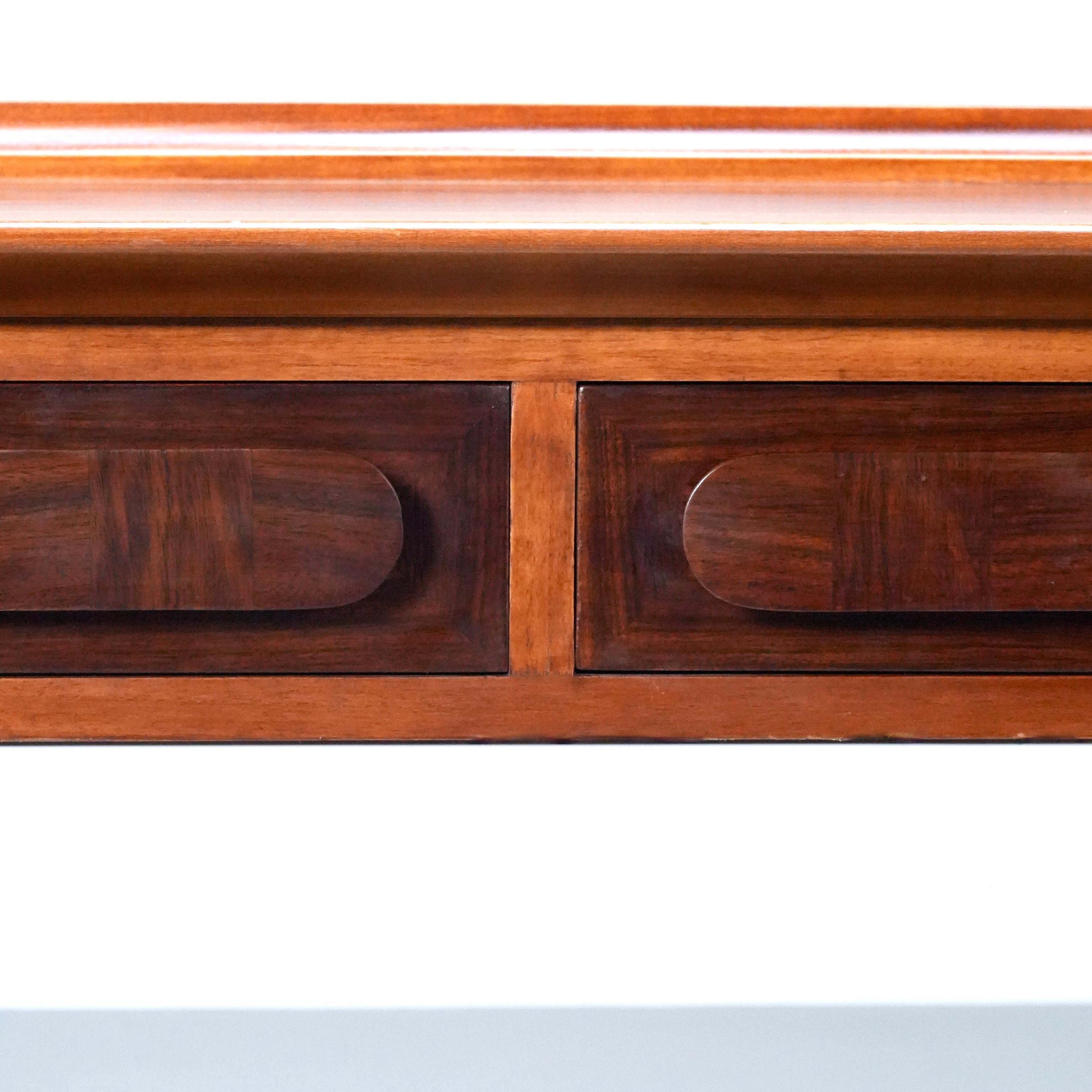 Ico Parisi Console in Walnut, Italy, 1950's For Sale 4
