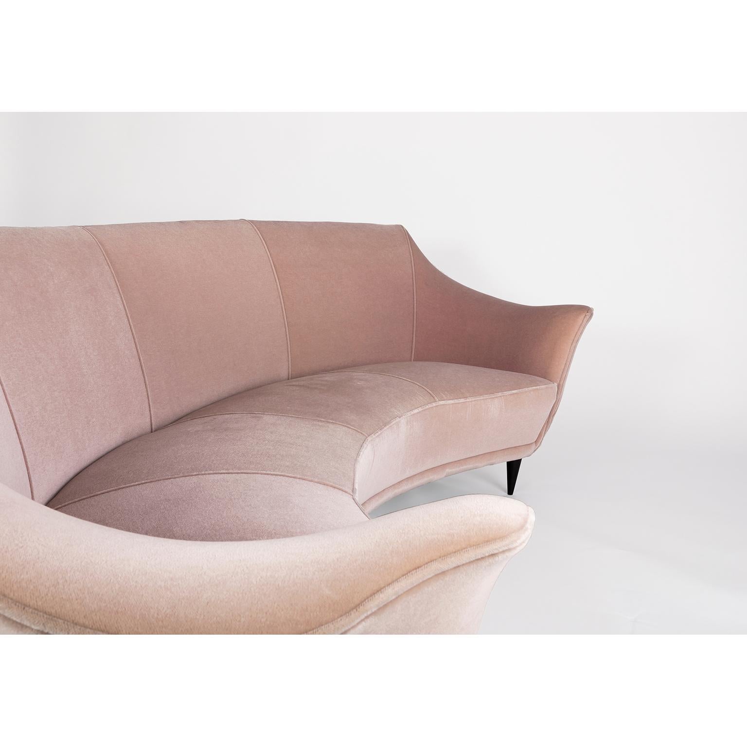 Mid-20th Century Ico Parisi Curved Four Seat Sofa, Italy, 1951 For Sale