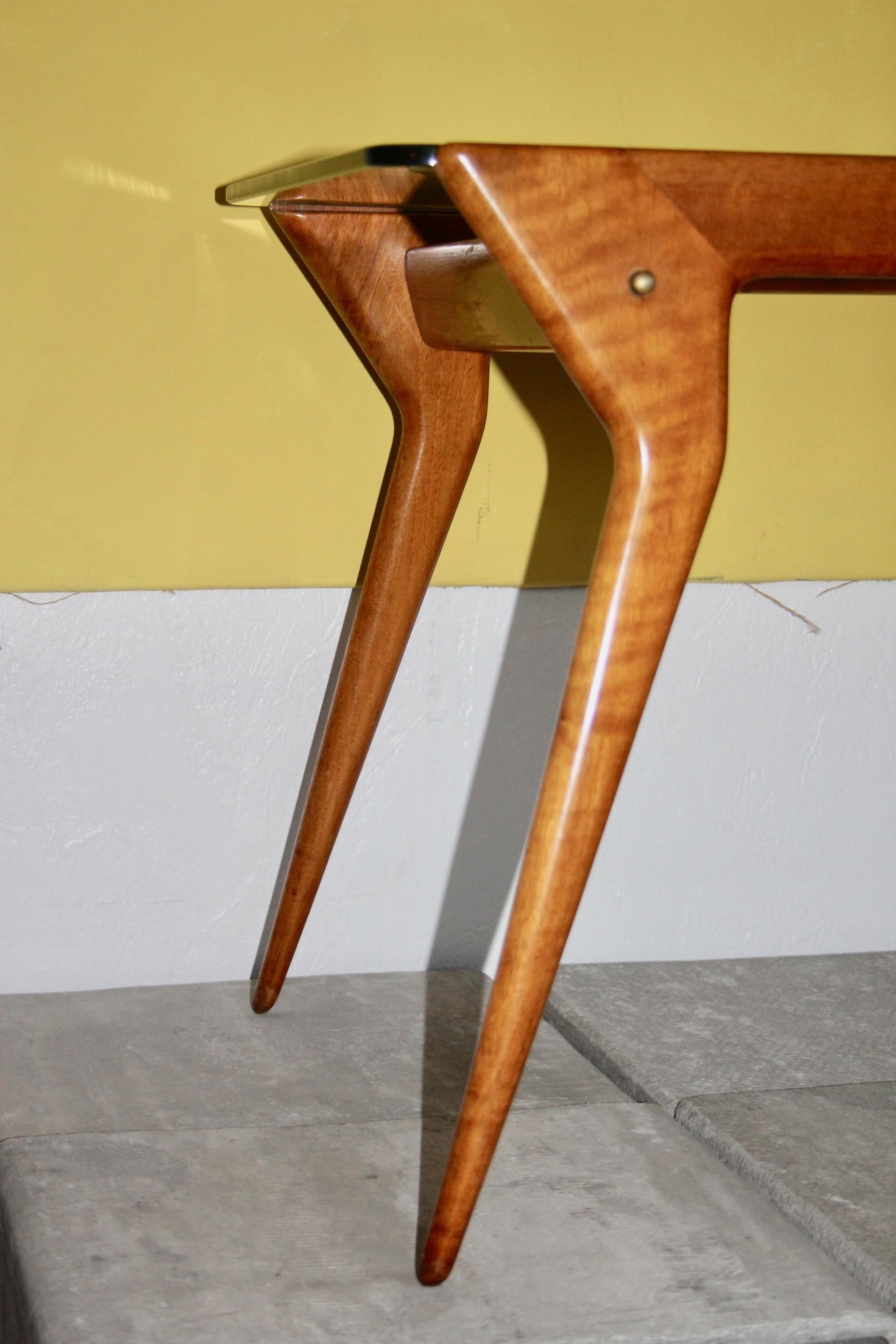 Ottone Tavolino smontabile Ico Parisi, modello No. 357 in vendita