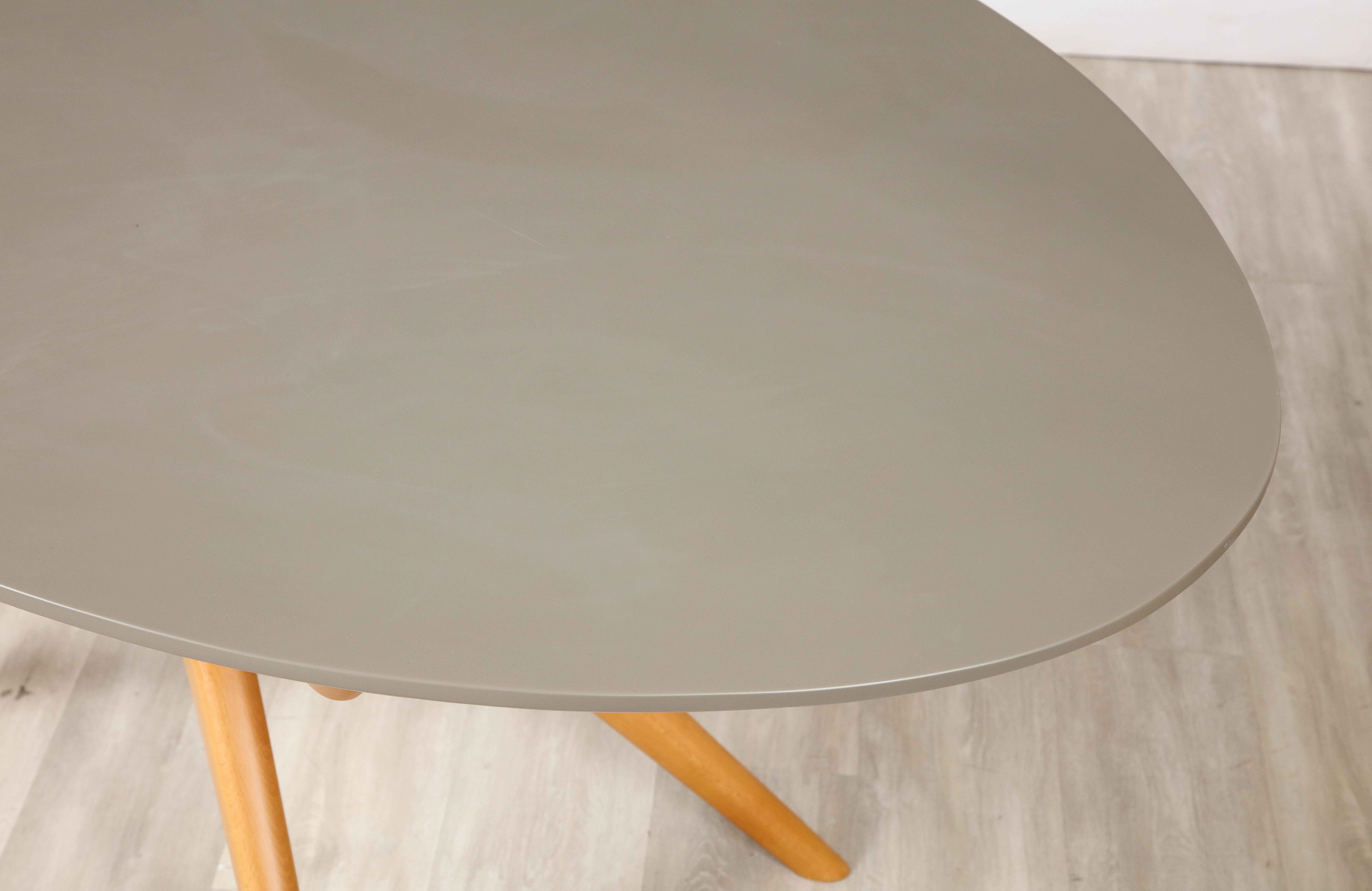 Ico Parisi Manner Dining Table with Oval Top, Italy, circa 1950  For Sale 6