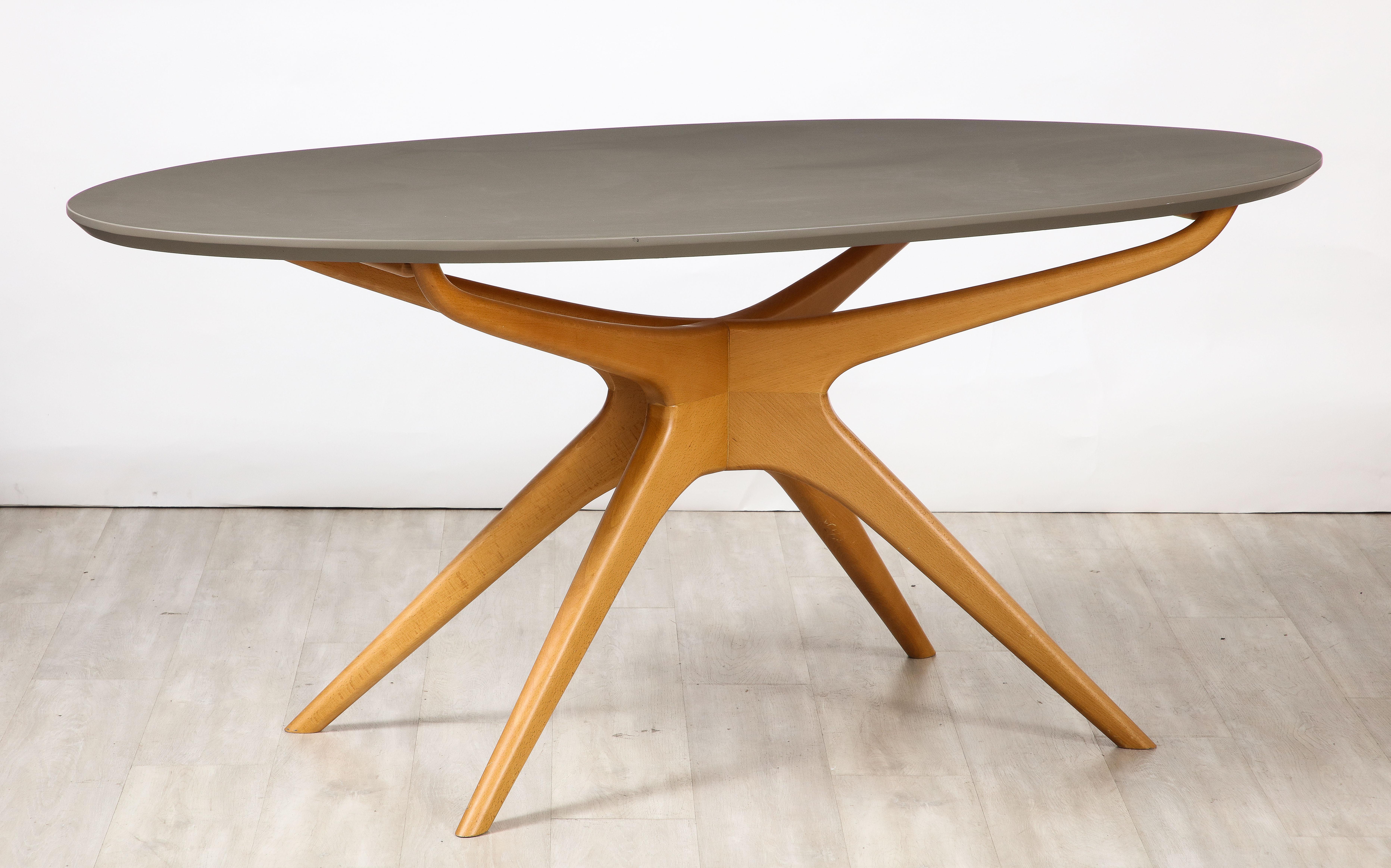 Italian Ico Parisi Manner Dining Table with Oval Top, Italy, circa 1950  For Sale