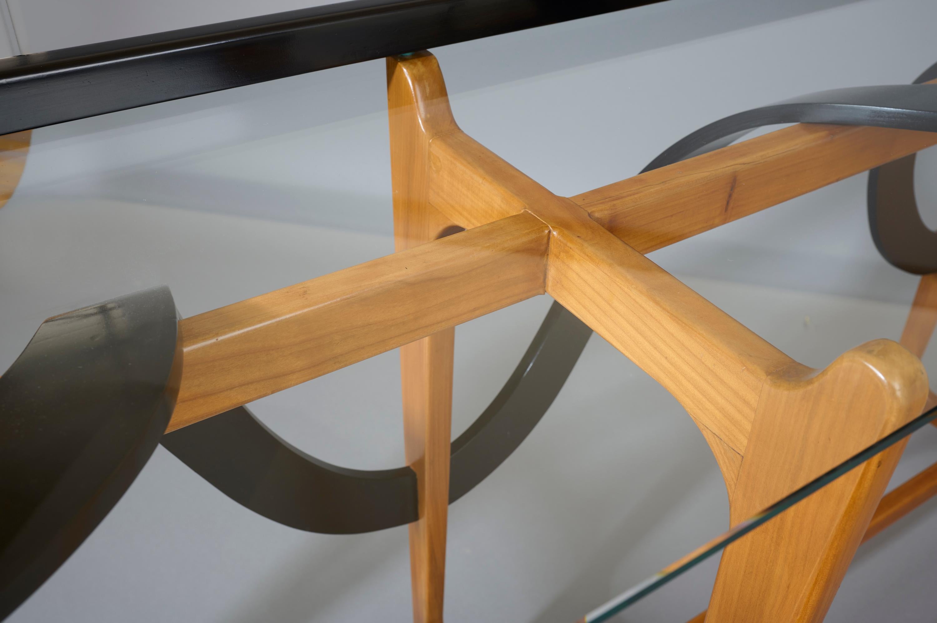 Ico Parisi: Exquisite Sculptural Console in Polished & Ebonized Wood, Italy 1950 For Sale 8