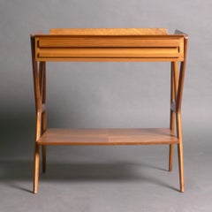Ico Parisi for M. Singer & Sons, Sculptural Walnut Side Table with Drawer, 1950s