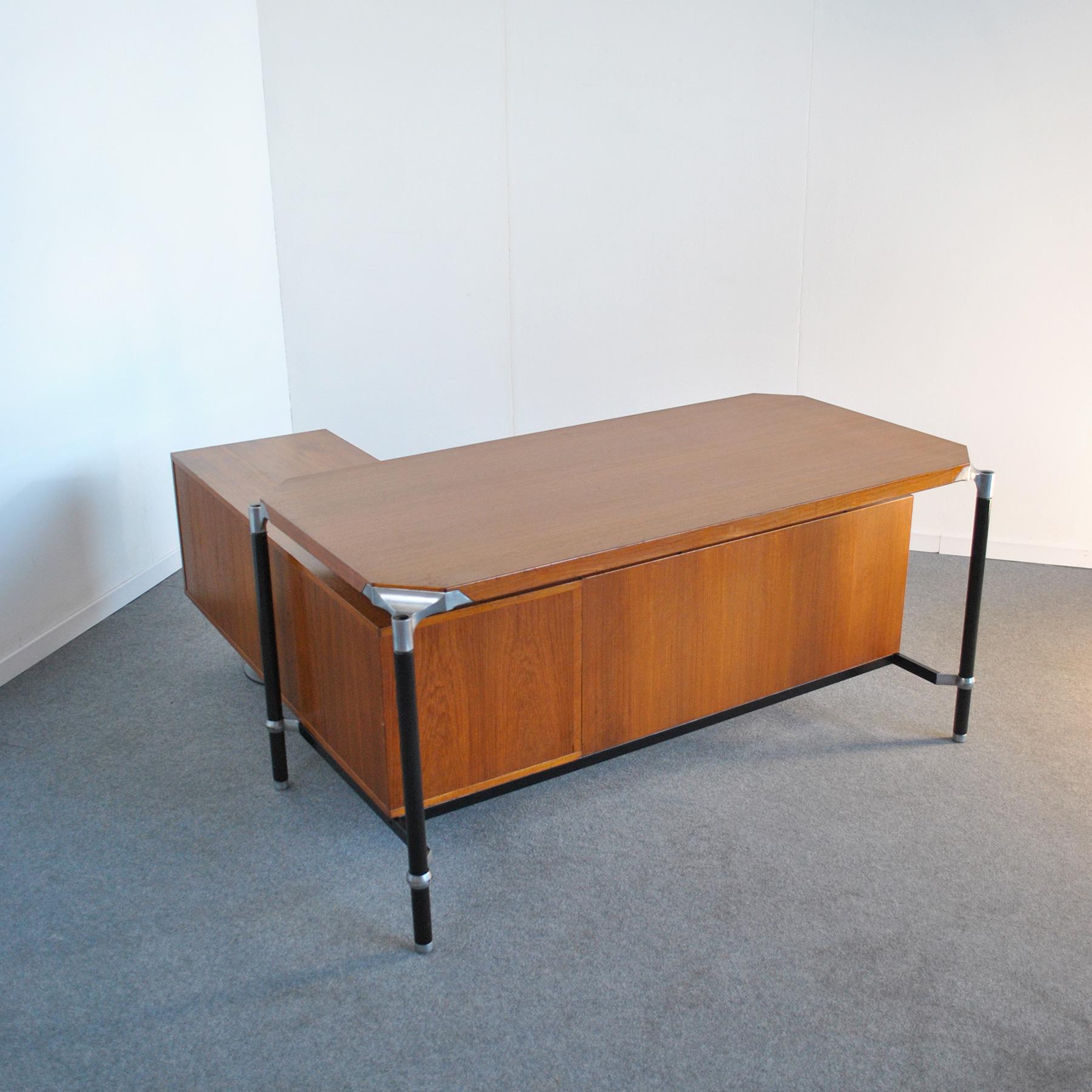 Ico Parisi für MIM Italienischer Schreibtisch aus der Mitte des Jahrhunderts 1960er Jahre im Angebot 7