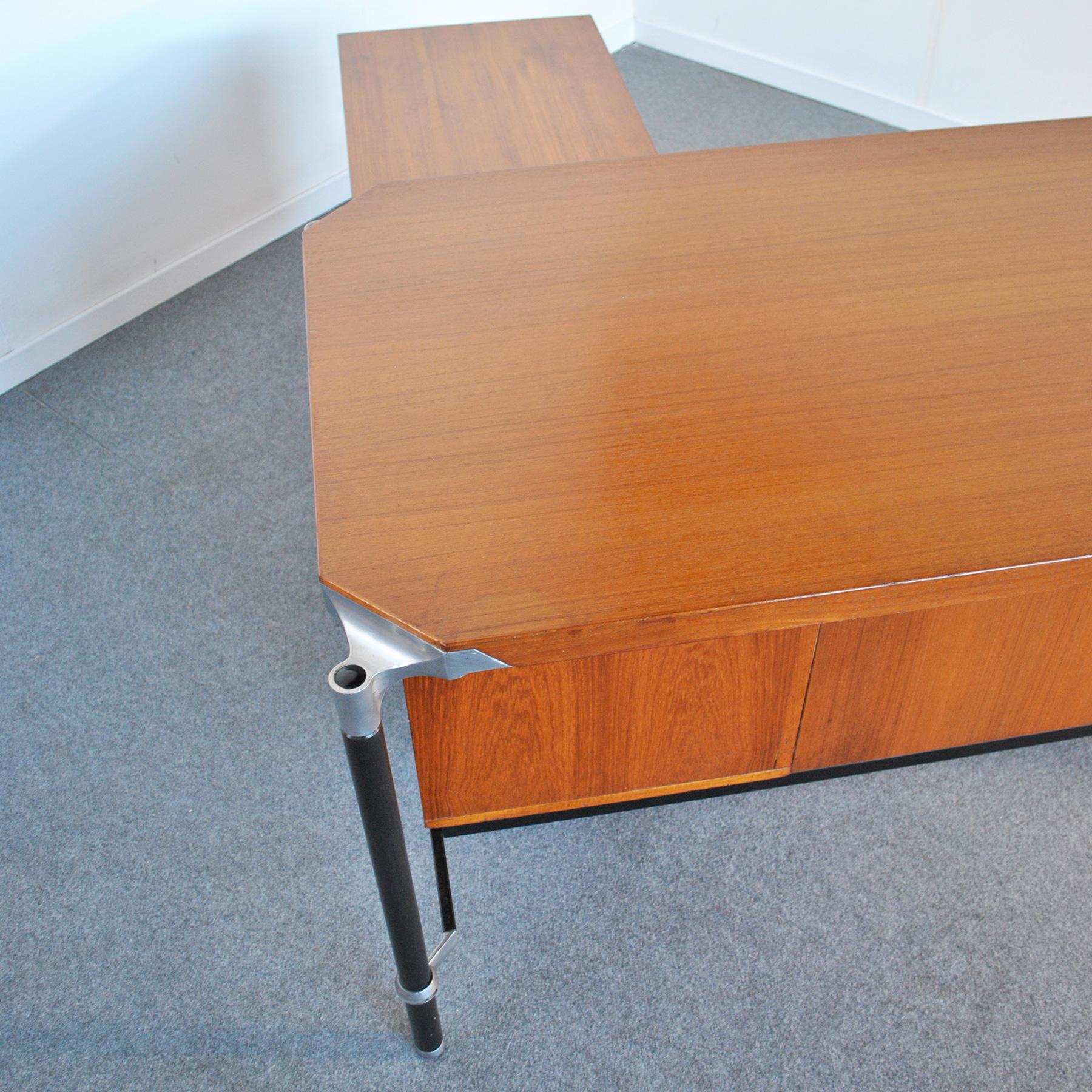 Ico Parisi for MIM Italian Midcentury Desk 1960's For Sale 6