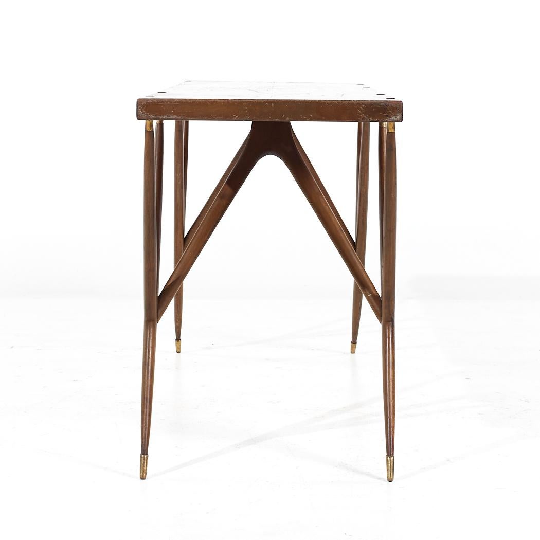 Ico Parisi for Singer and Sons Mid Century Walnut and Brass Console Table In Good Condition For Sale In Countryside, IL