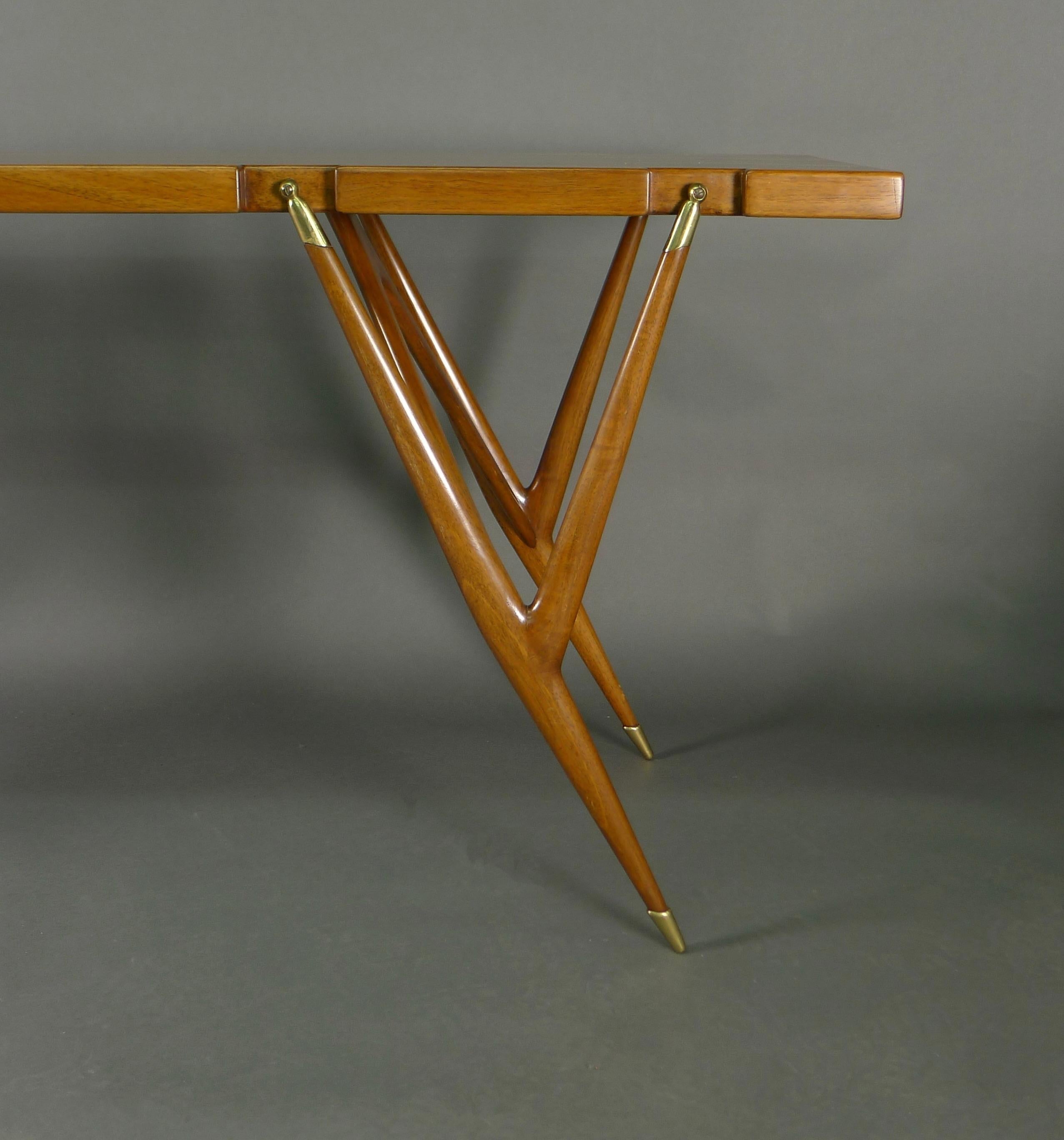 American Ico Parisi for Singer & Sons, Walnut and Brass Console Table, 1950s