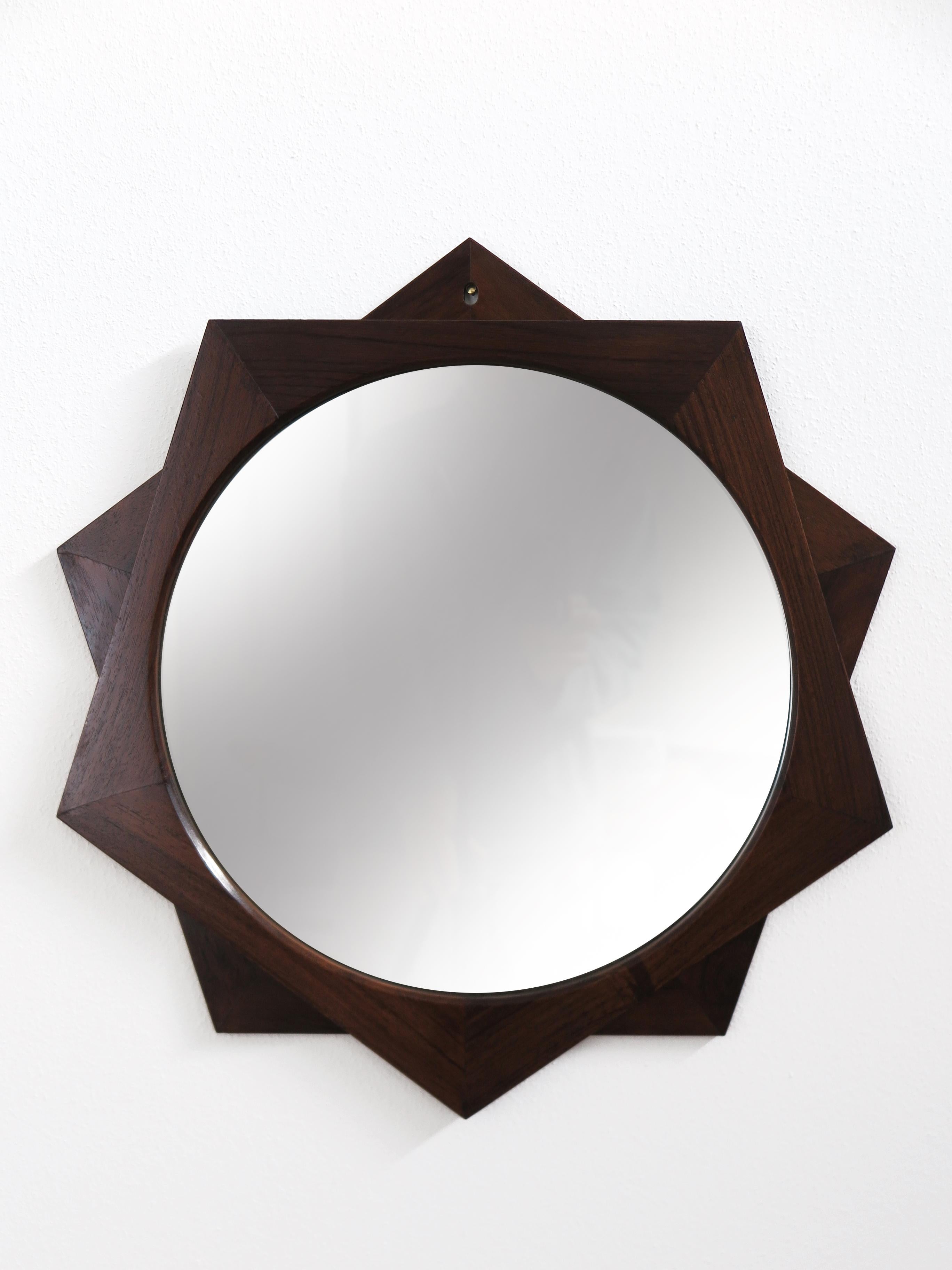 Mid-Century moderno Ico Parisi for Stildomus Midcentury Italian Wood Wall Mirror 1960s in vendita