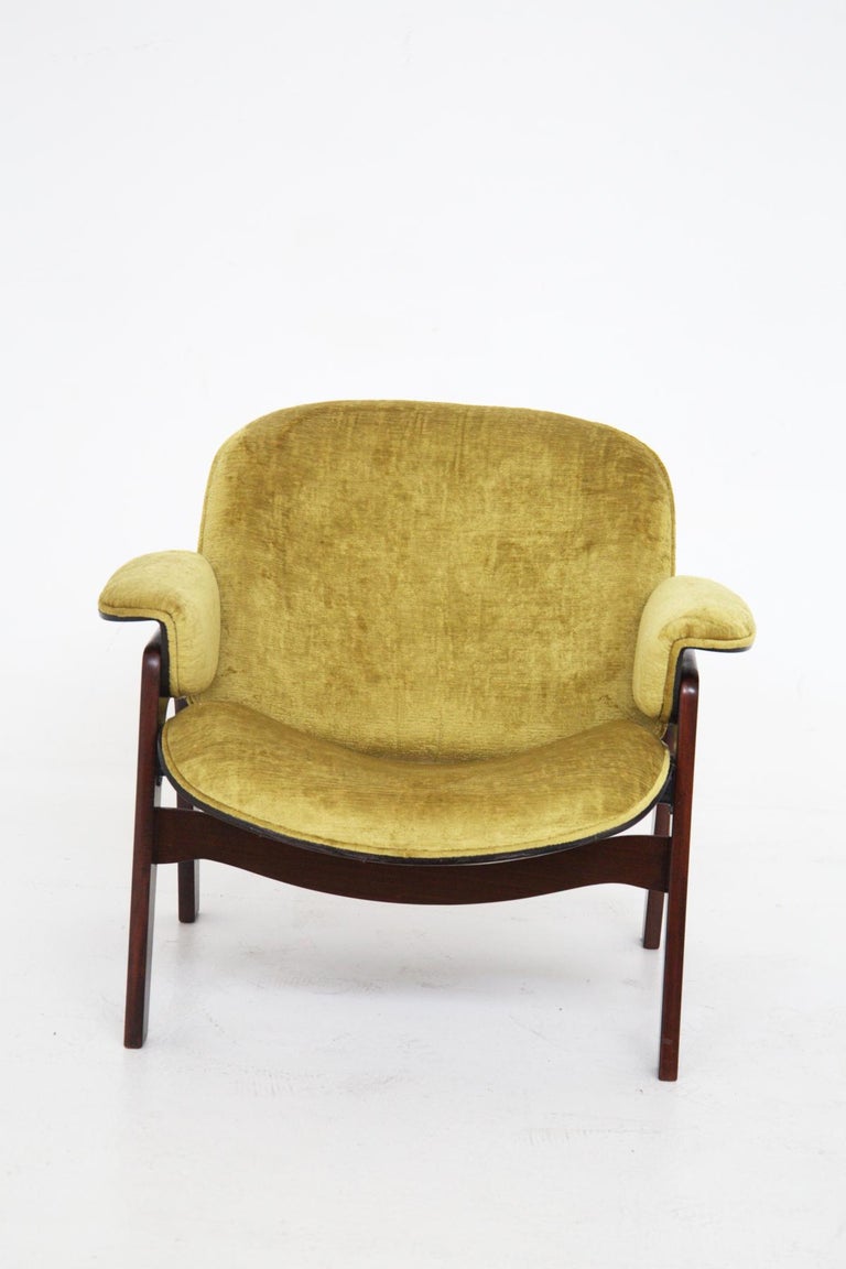 Mid-Century Modern Ico Parisi Green Velvet Armchairs for MIM, Original Label For Sale
