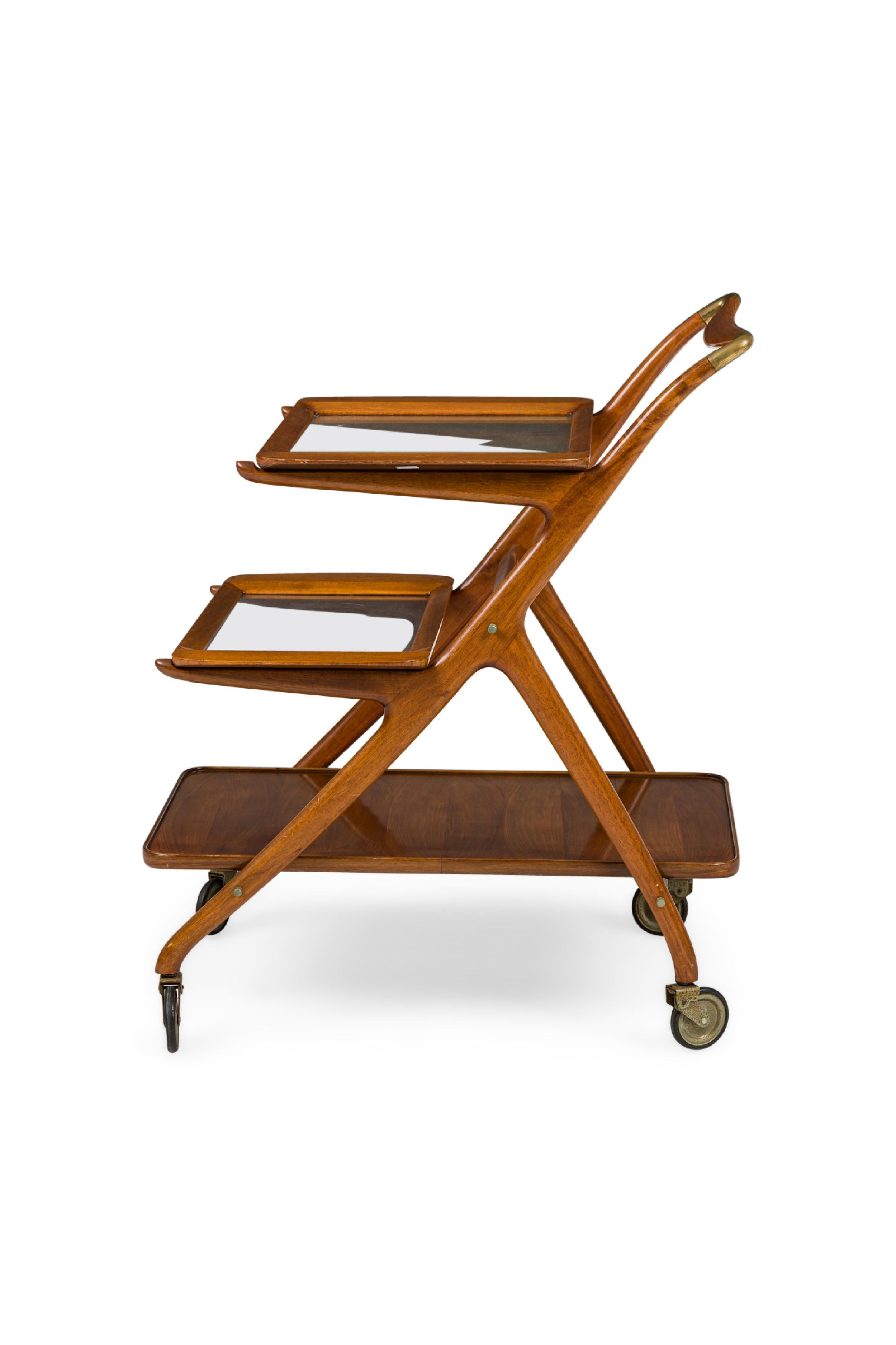 Mid-Century Modern Ico Parisi Italian Mid-Century Rolling Bar Cart à 3 niveaux en vente