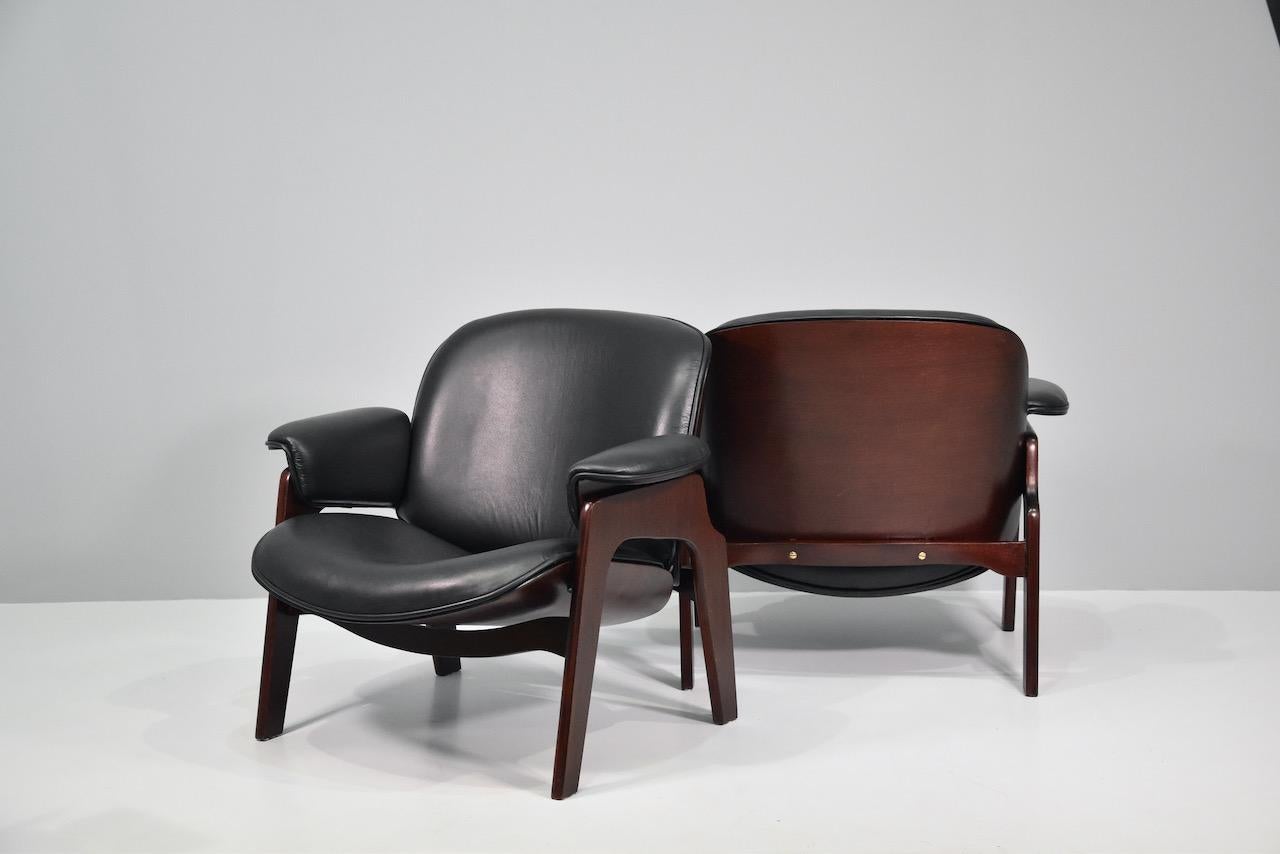 Ico Parisi Italian Wood and Leather Armchairs for MIM Roma, 1960s For Sale 7