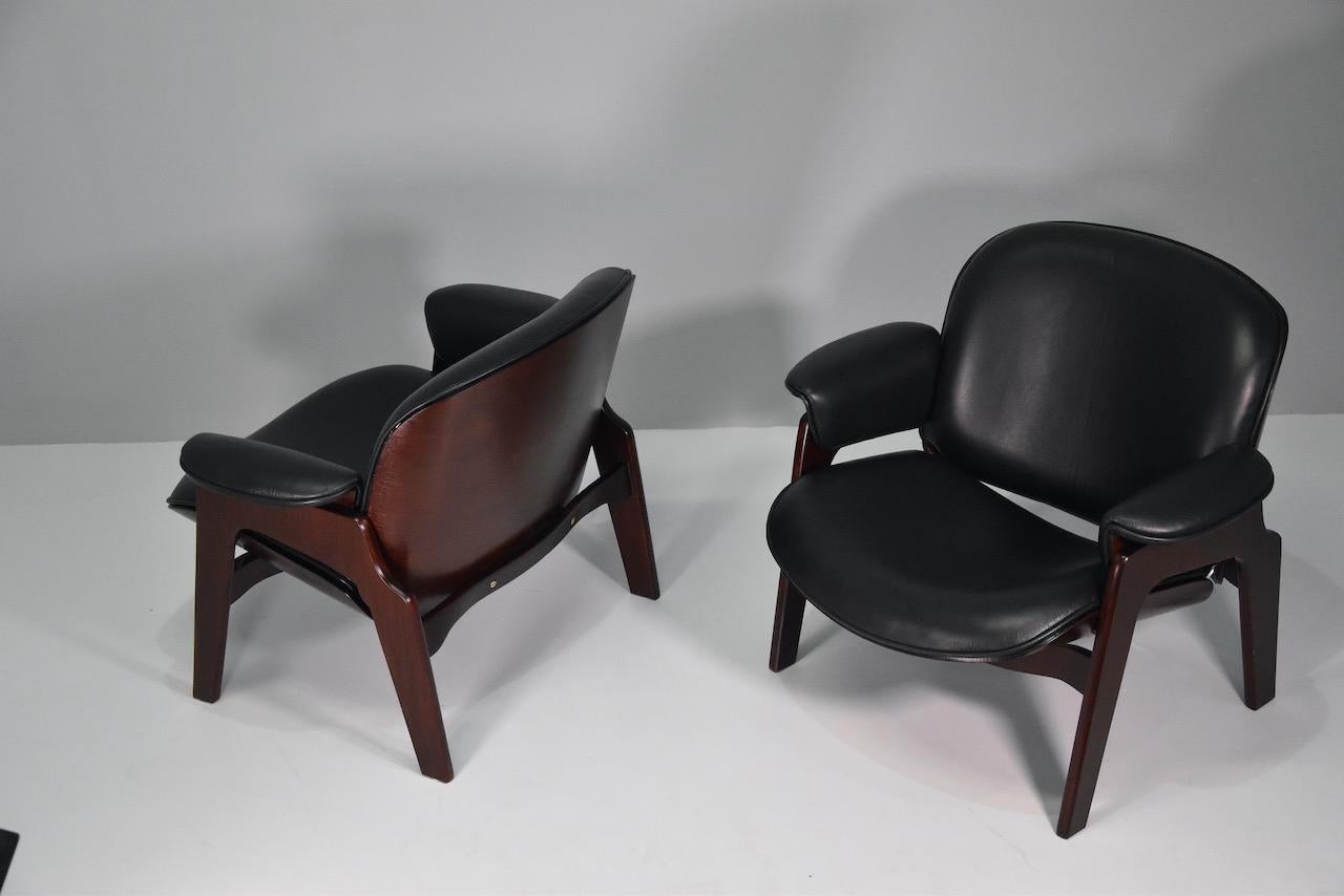 Ico Parisi Italian Wood and Leather Armchairs for MIM Roma, 1960s For Sale 13
