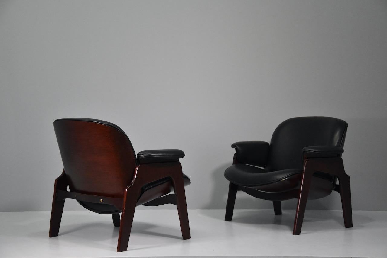 Ico Parisi Italian Wood and Leather Armchairs for MIM Roma, 1960s In Excellent Condition For Sale In Rovereta, SM