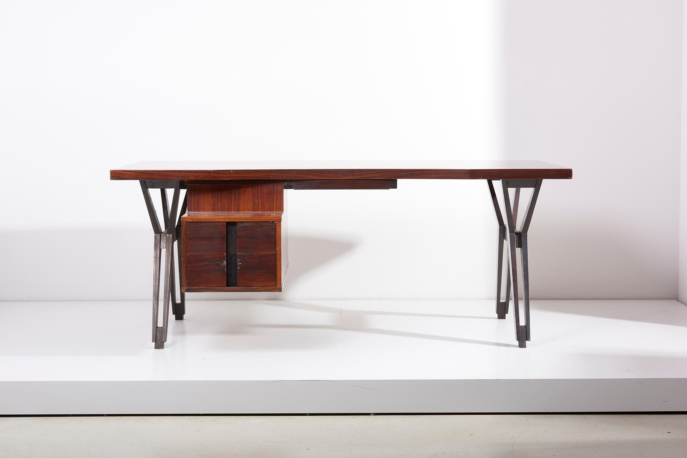 Ico Parisi mahogany executive office desk by MIM Italy, 1950s
in its original vintage condition with a beautiful patina.
 