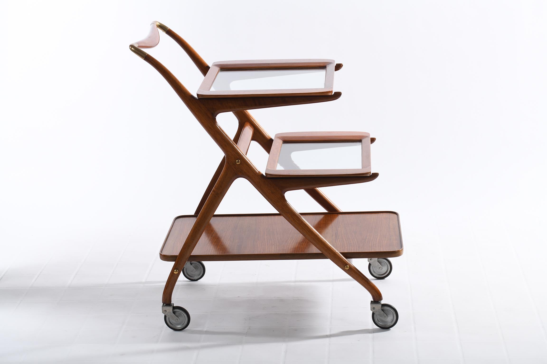 Ico Parisi Mid Century Italian Cart Three Removable Trays N°65  In Good Condition For Sale In Firenze, Toscana