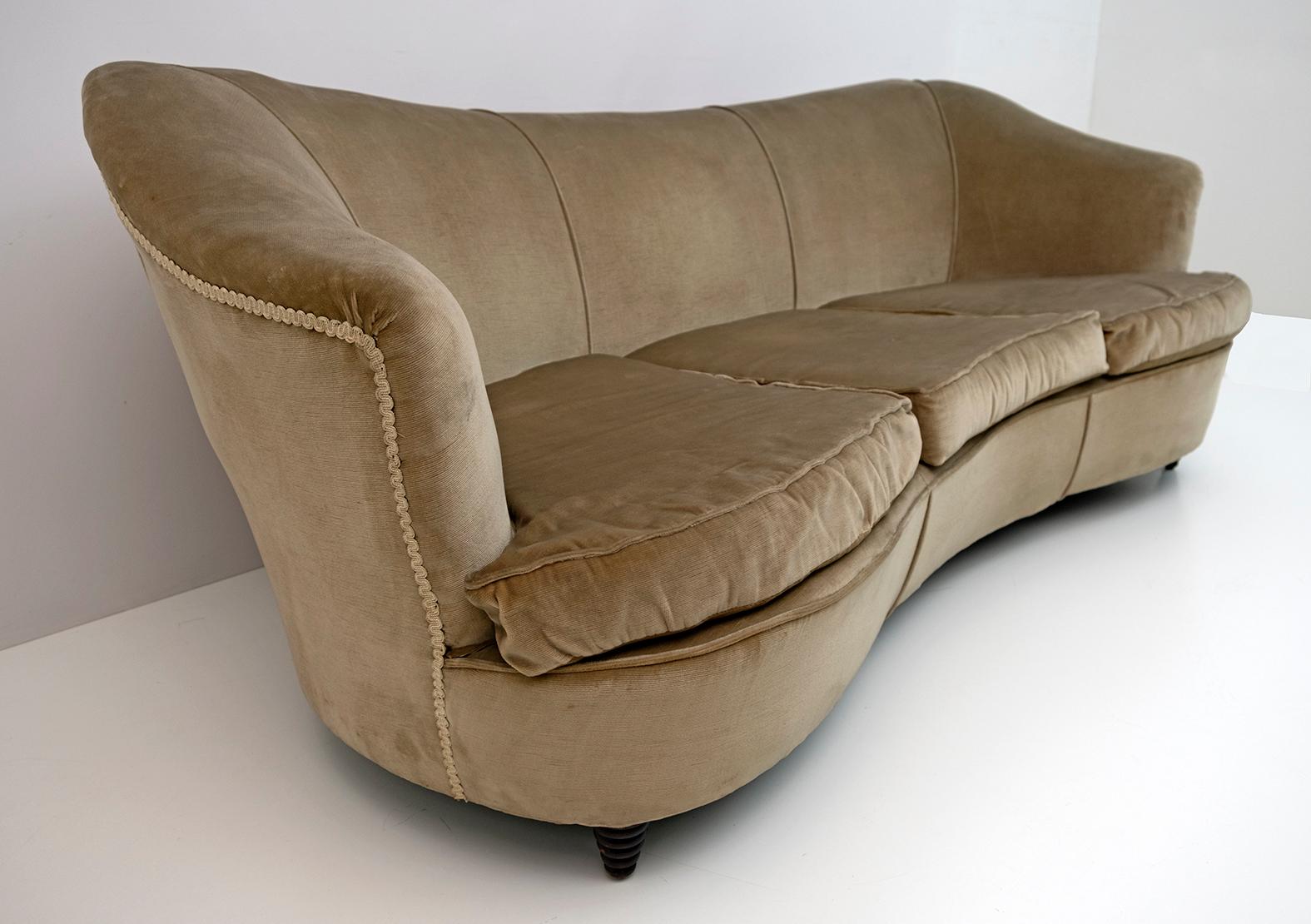 Ico Parisi Mid-Century Modern Italian Curved Sofa for Ariberto Colombo, 50s 1