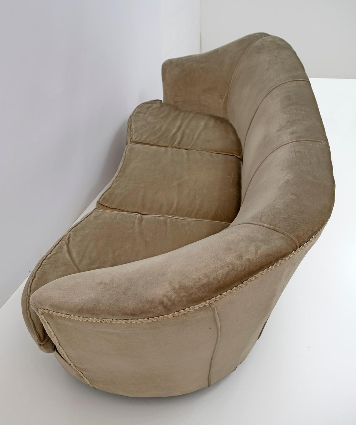 Ico Parisi Mid-Century Modern Italian Curved Sofa for Ariberto Colombo, 50s 2