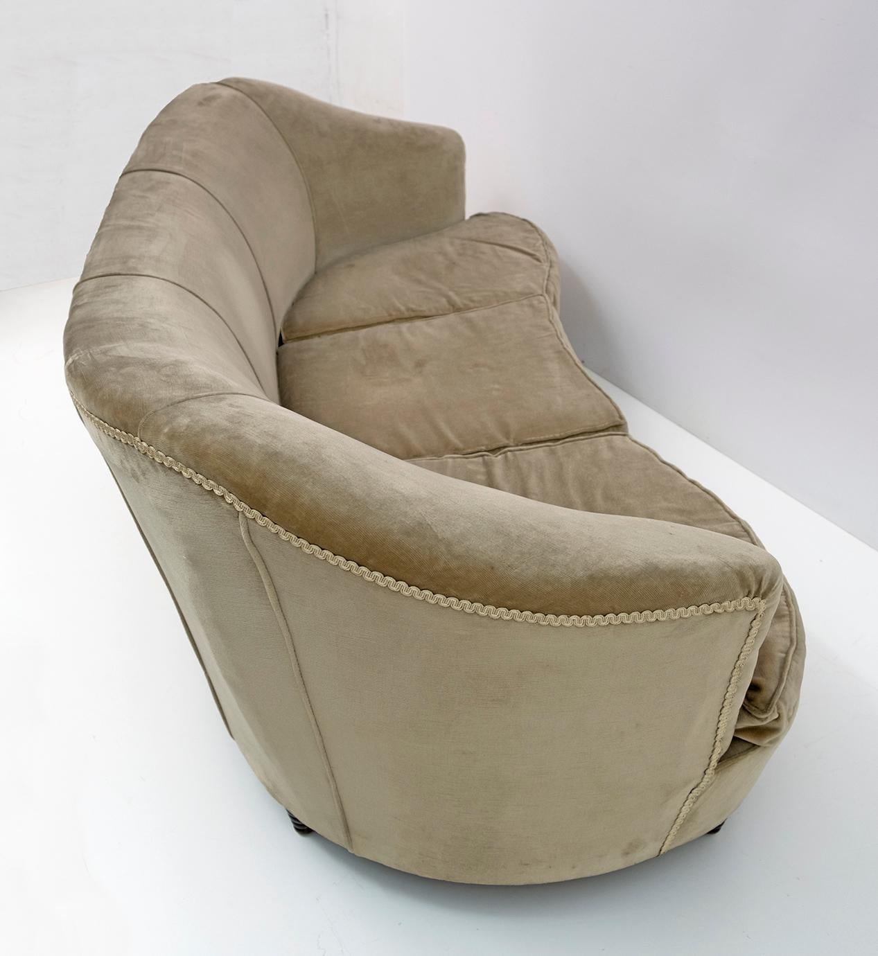 Ico Parisi Mid-Century Modern Italian Curved Sofa for Ariberto Colombo, 50s 3