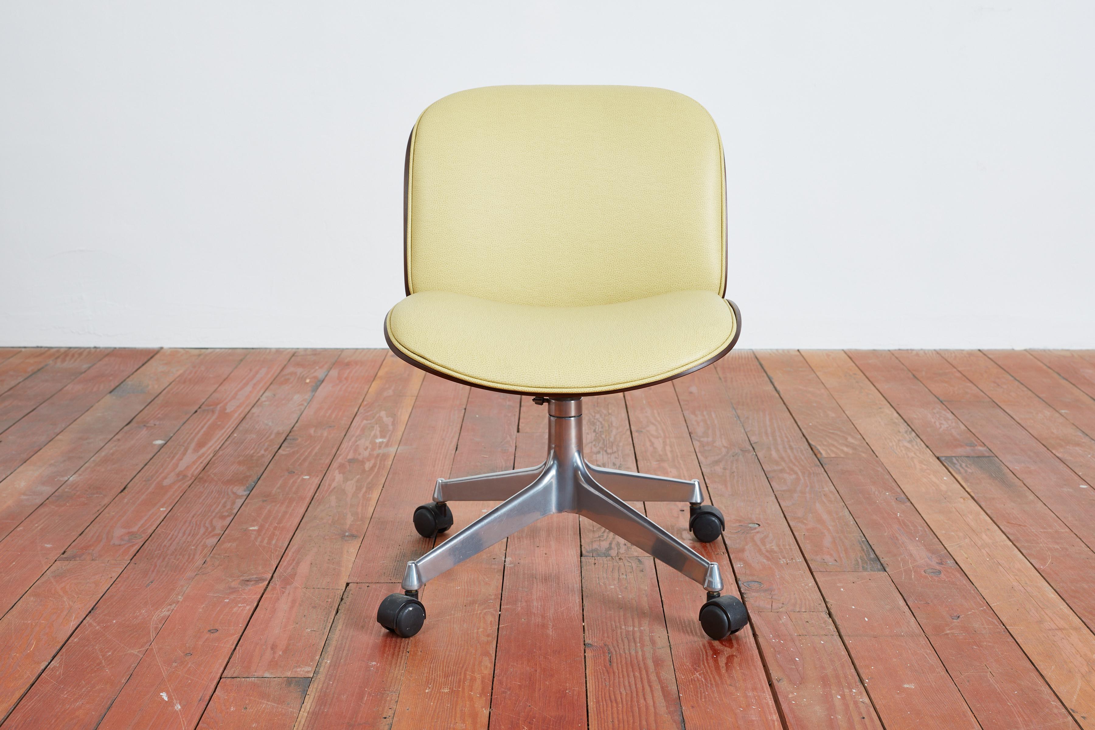 Ico Parisi Office Chair, Yellow Leather In Good Condition For Sale In Beverly Hills, CA
