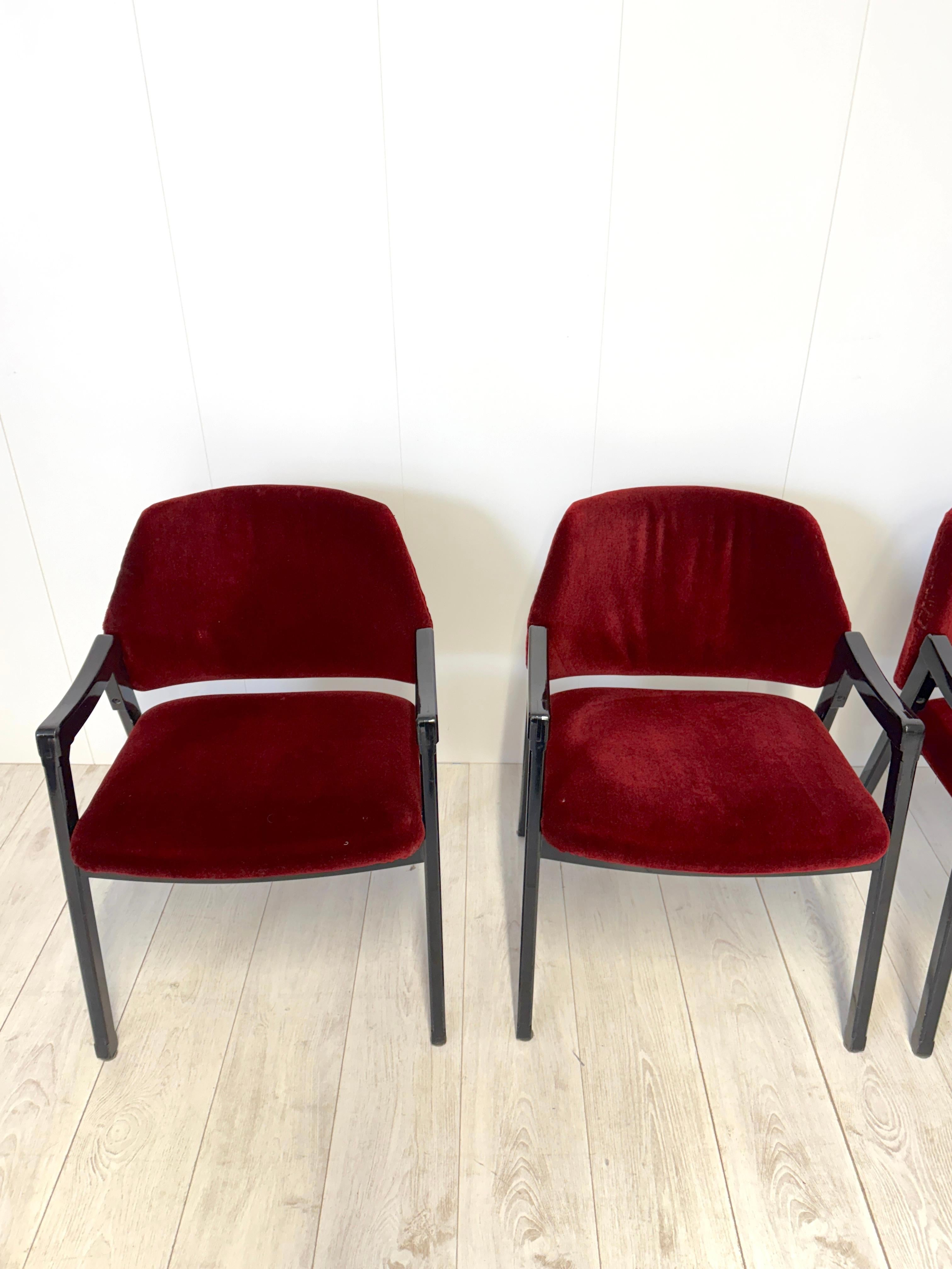 Ico Parisi, Otto poltroncine mod. 814, prod. Cassina, 1961 Terciopelo en venta