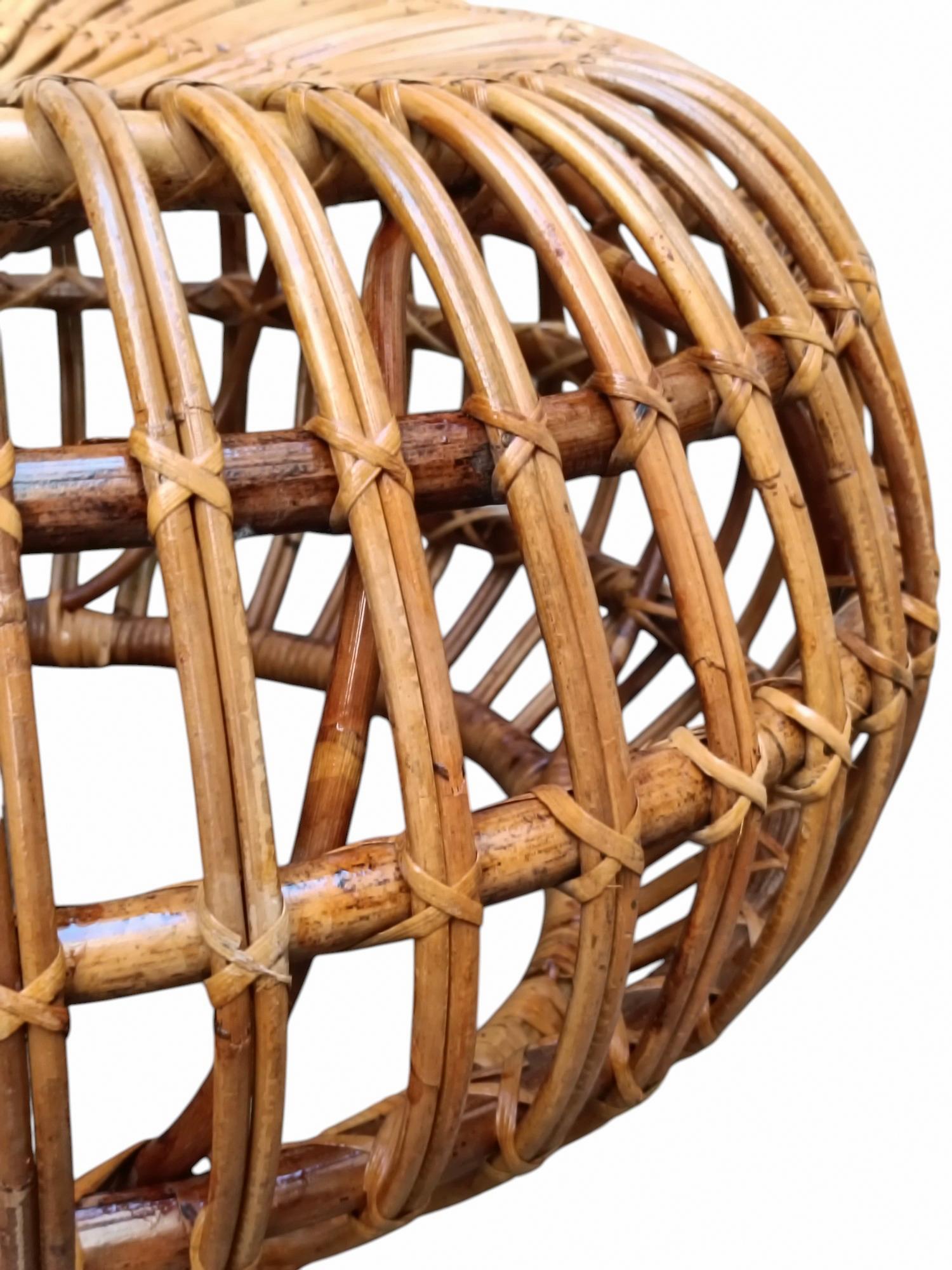 Mid-20th Century Ico Parisi per Bonacina Pouf in Rattan Intrecciato, Italia 1960s in vendita