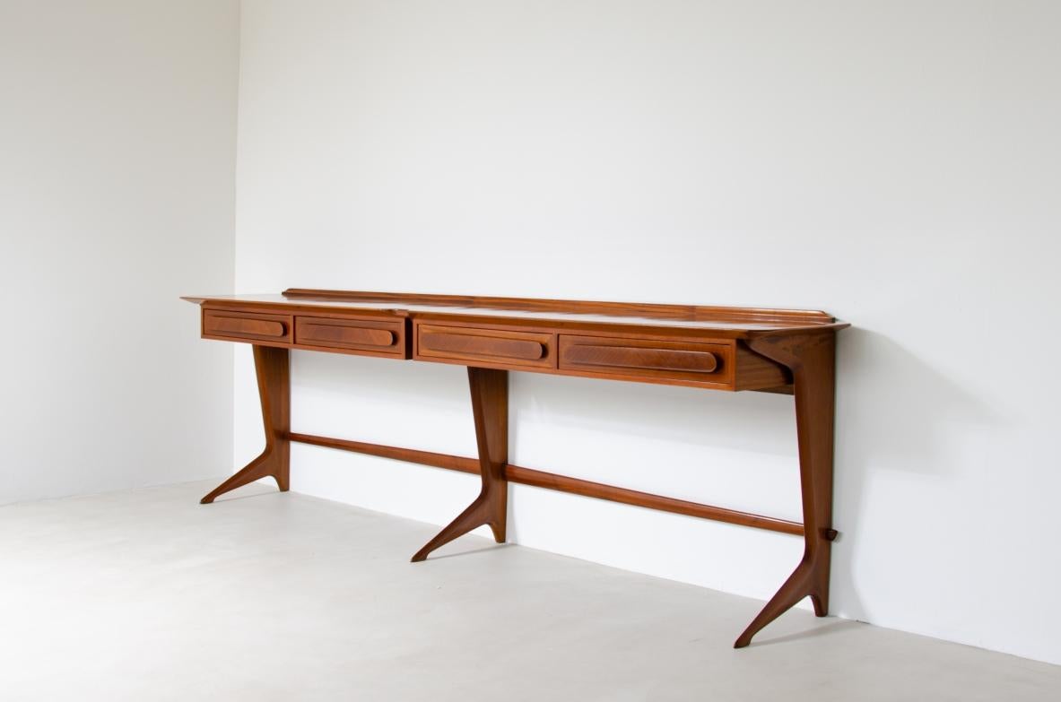 Ico Parisi (1916-1996)
Rare large console in walnut with three organically shaped uprights, top with 