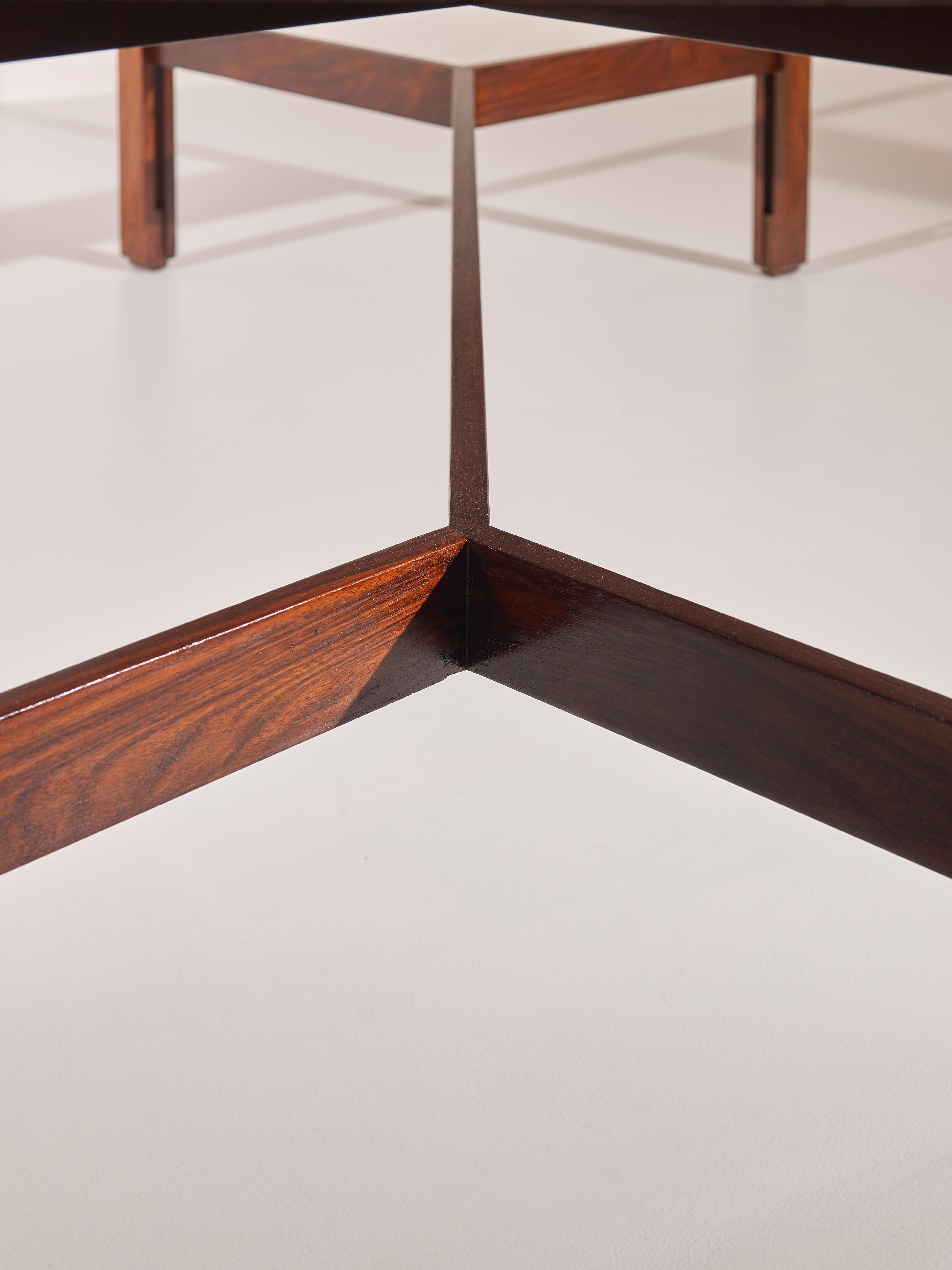 Mid-Century Modern Ico Parisi Rosewood Dining Table Mod. 754/2 for Figli Di Amedeo Cassina, 1959 For Sale