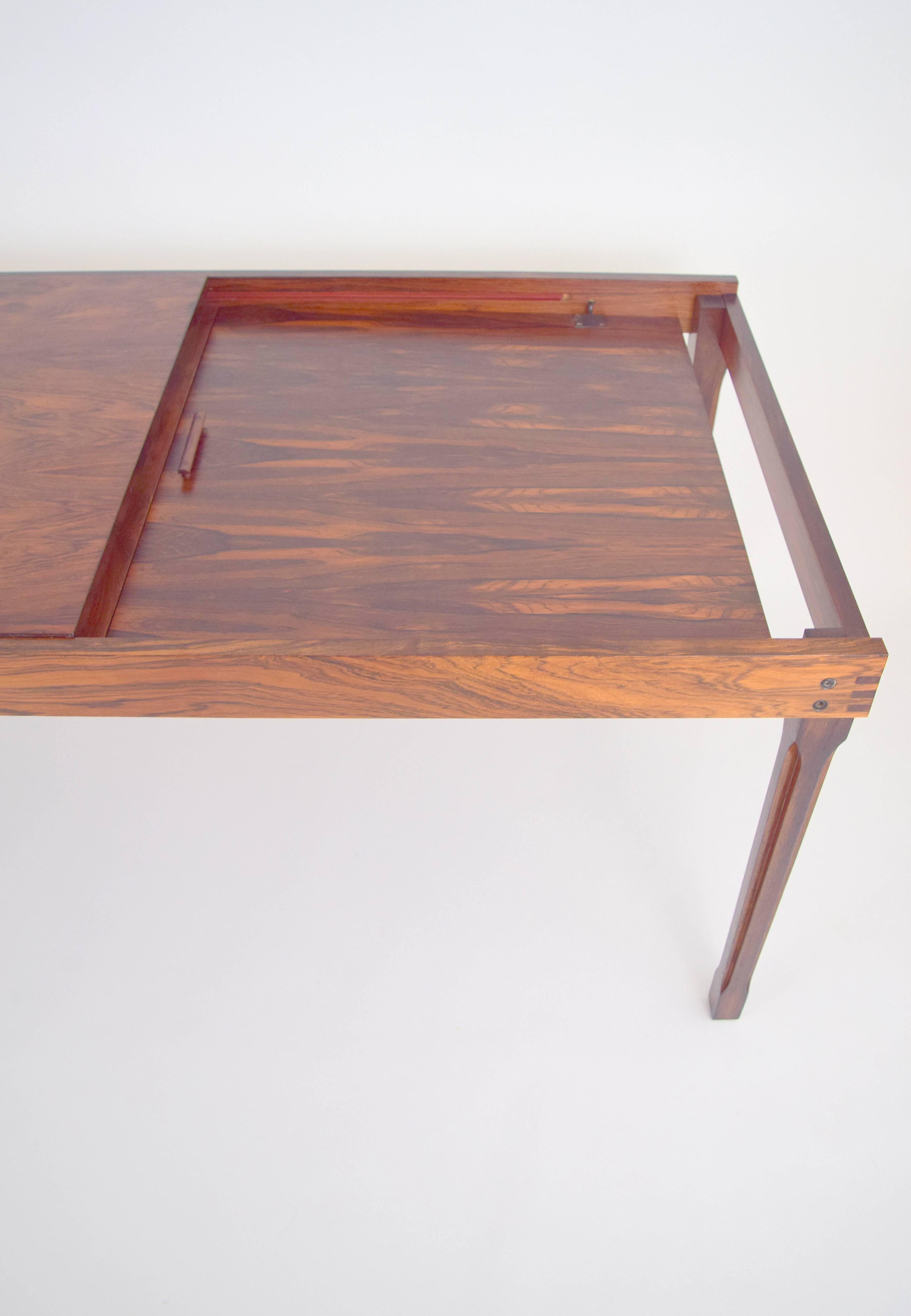 Mid-Century Modern Ico Parisi Rosewood Expanding Dining Table for MIM For Sale