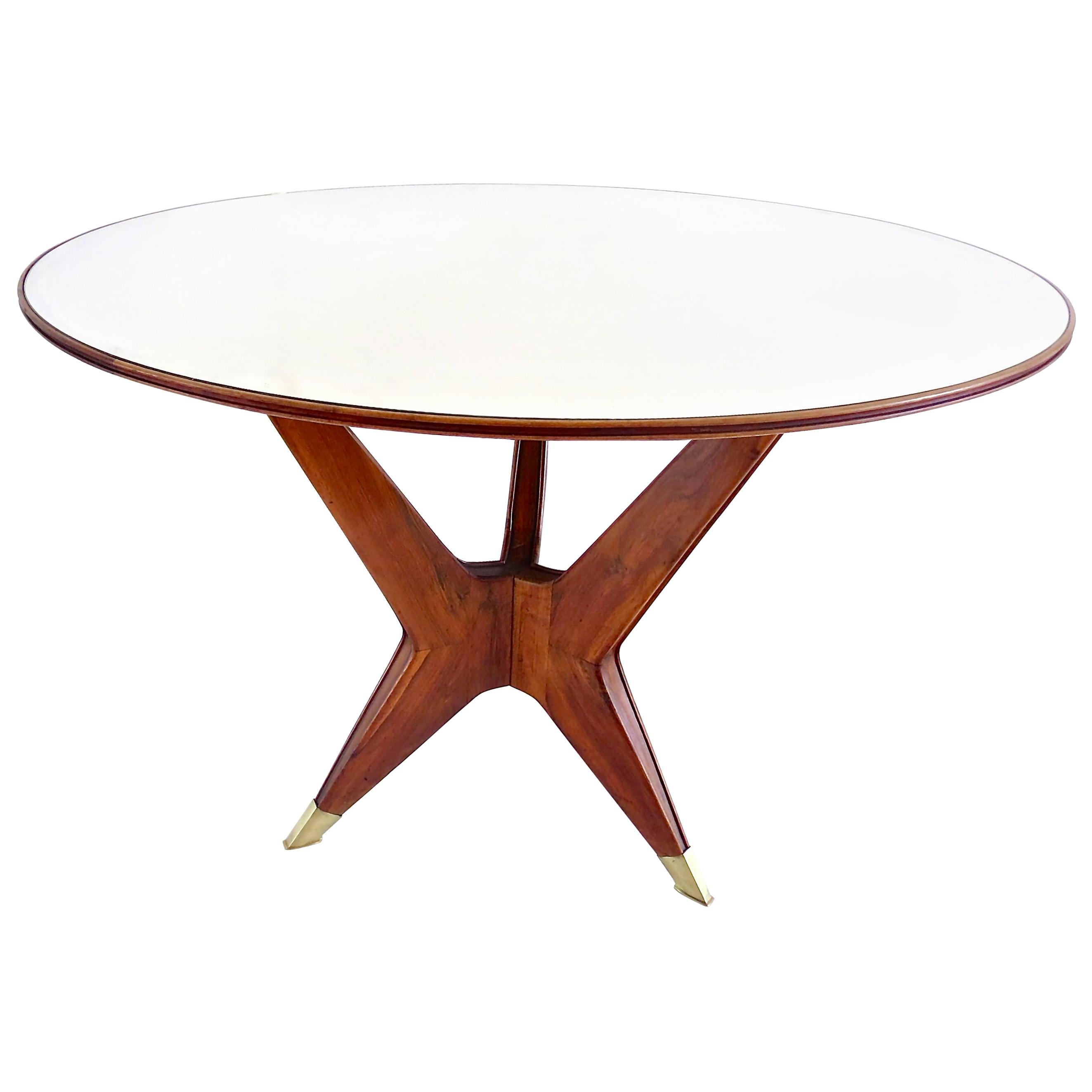 Table à manger ronde en noyer Ico Parisi:: trois pieds:: 1950 en vente