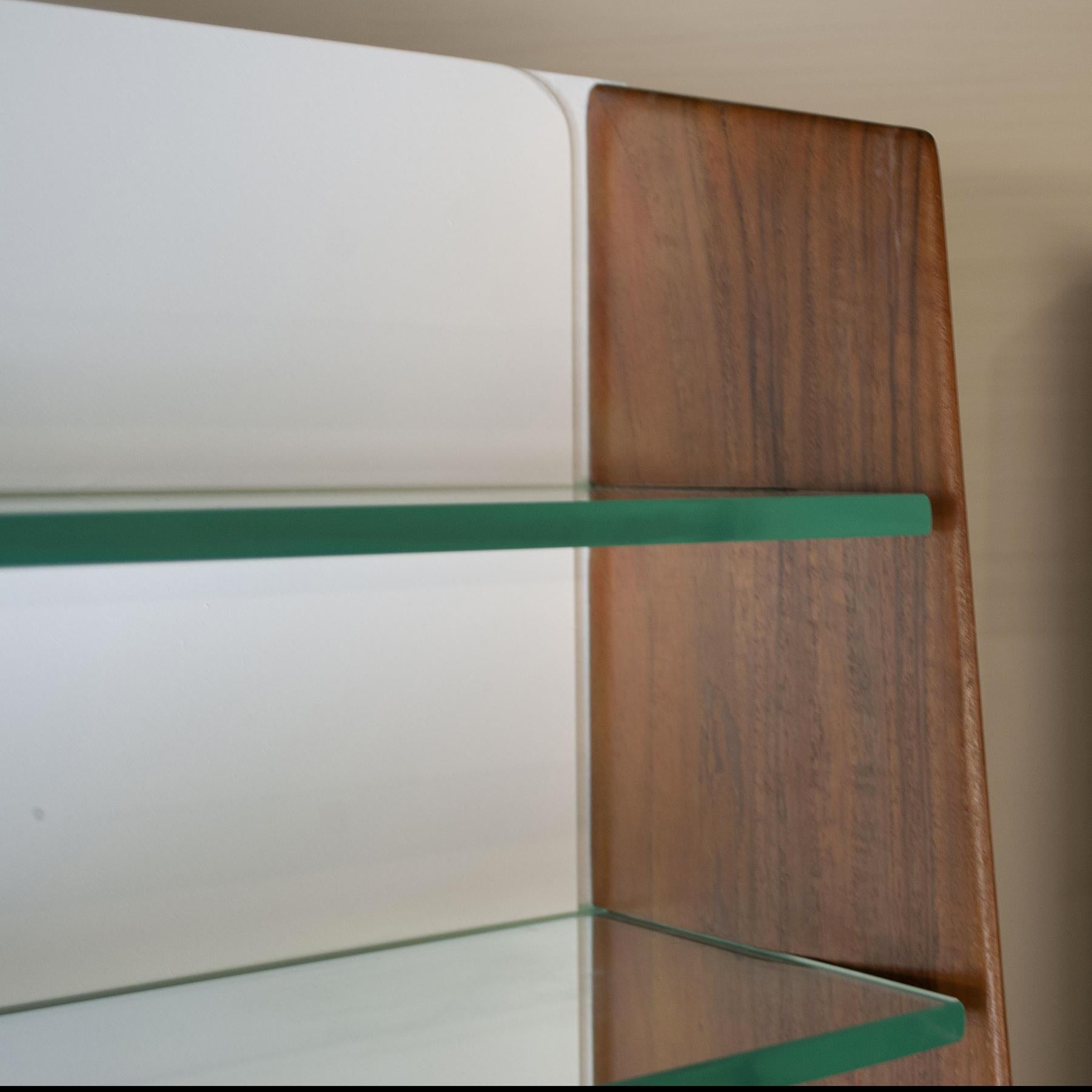 Ico Parisi ensemble de deux cabinets des années 60. en vente 7