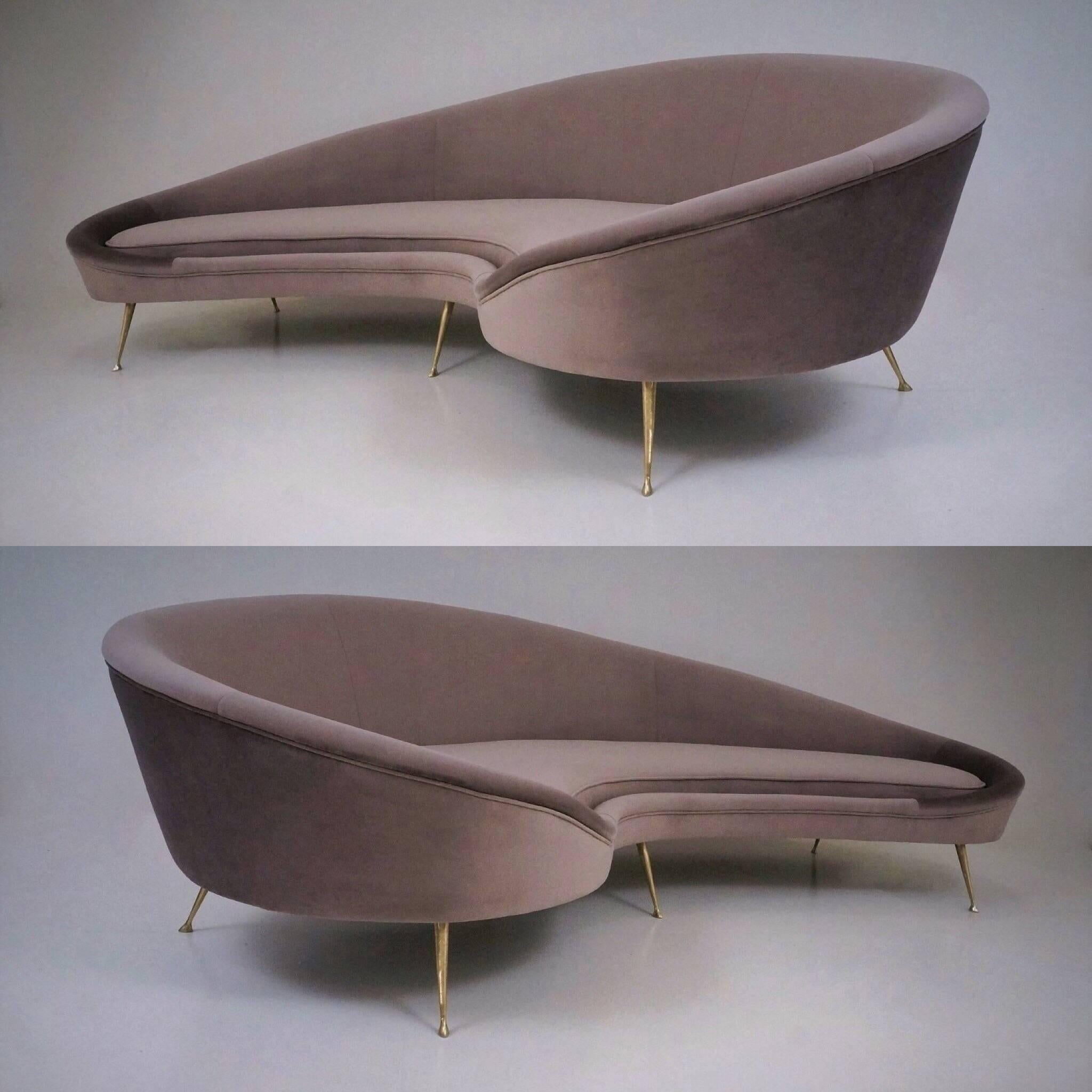 Ico Parisi Sofa 1950s Style in New Velvet Upholstery, Italian For Sale 6