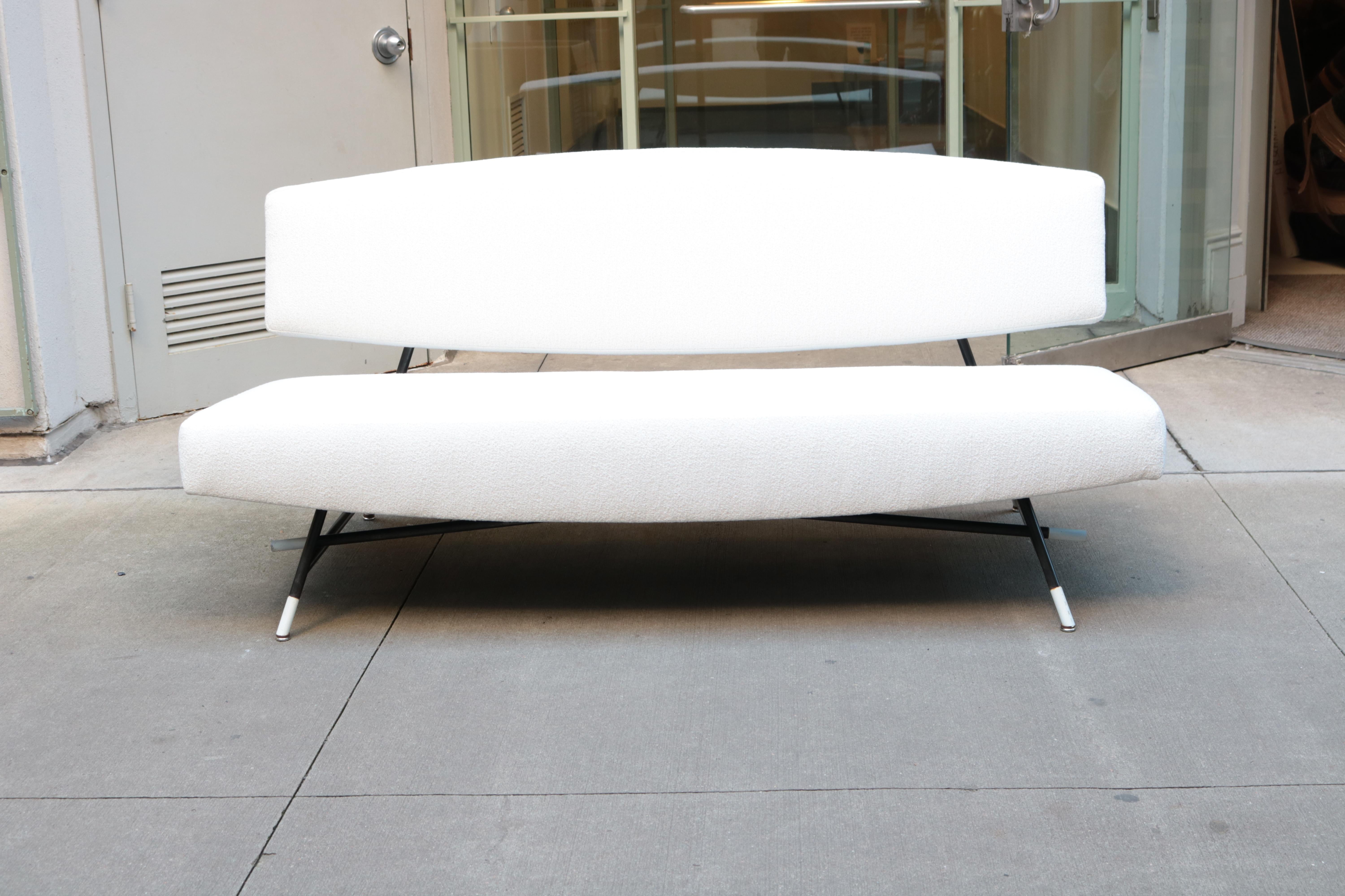 Ico Parisi Sofa Model 865 In Good Condition For Sale In New York, NY