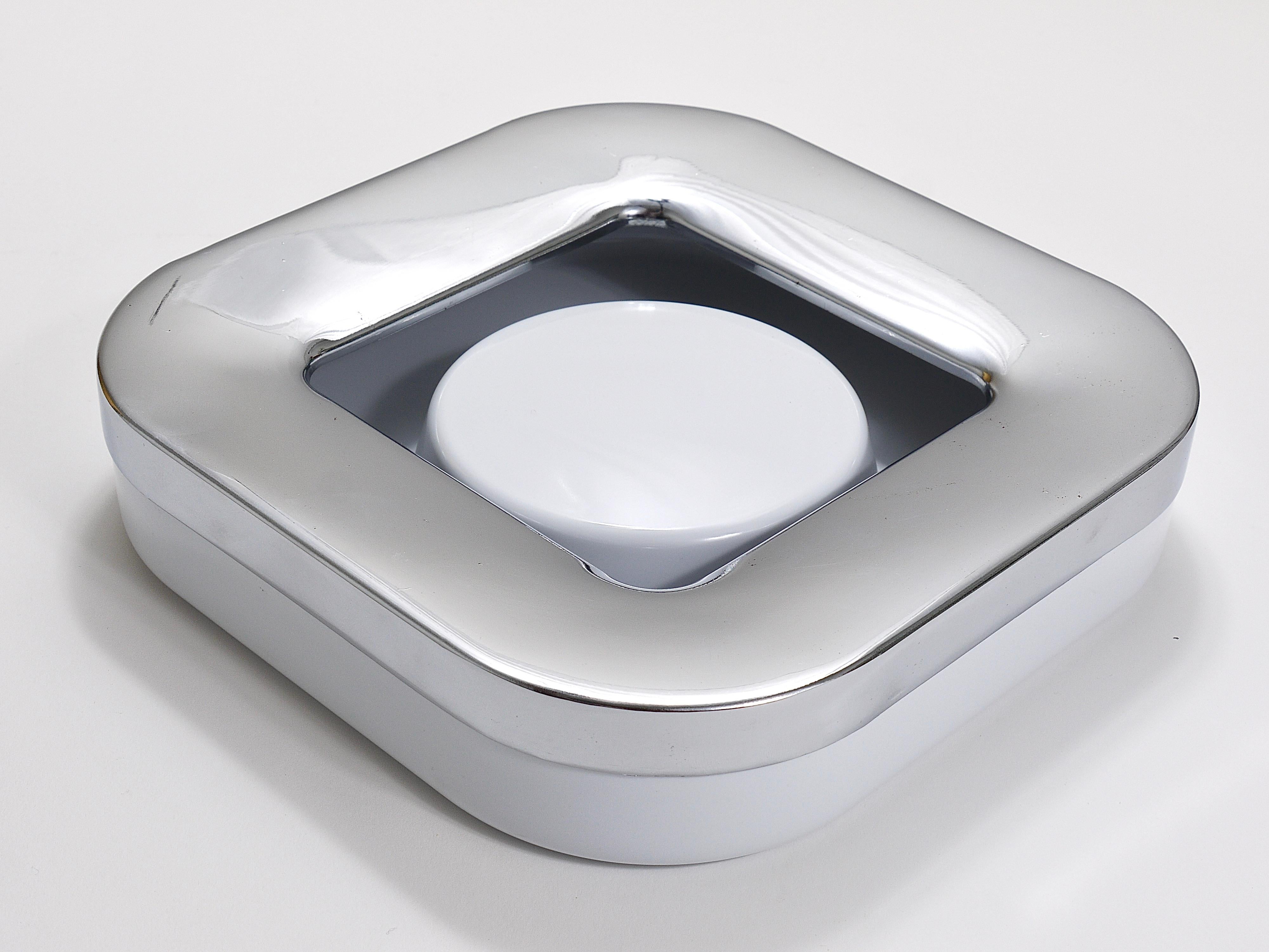 Ico Parisi Square White Ashtray, Chrome & Melamine by Lamperti, Italy, 1970s For Sale 3