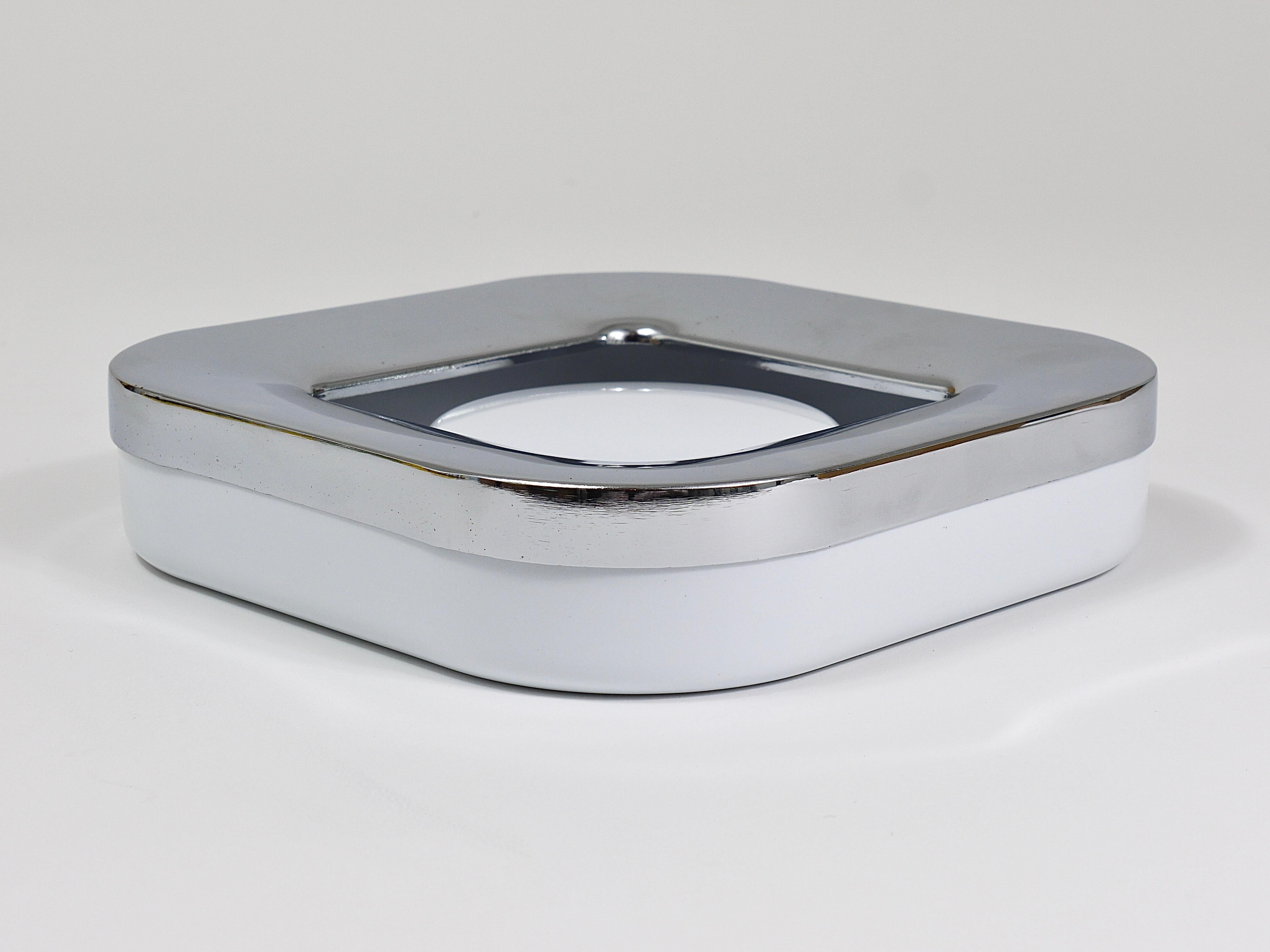 Metal Ico Parisi Square White Ashtray, Chrome & Melamine by Lamperti, Italy, 1970s For Sale