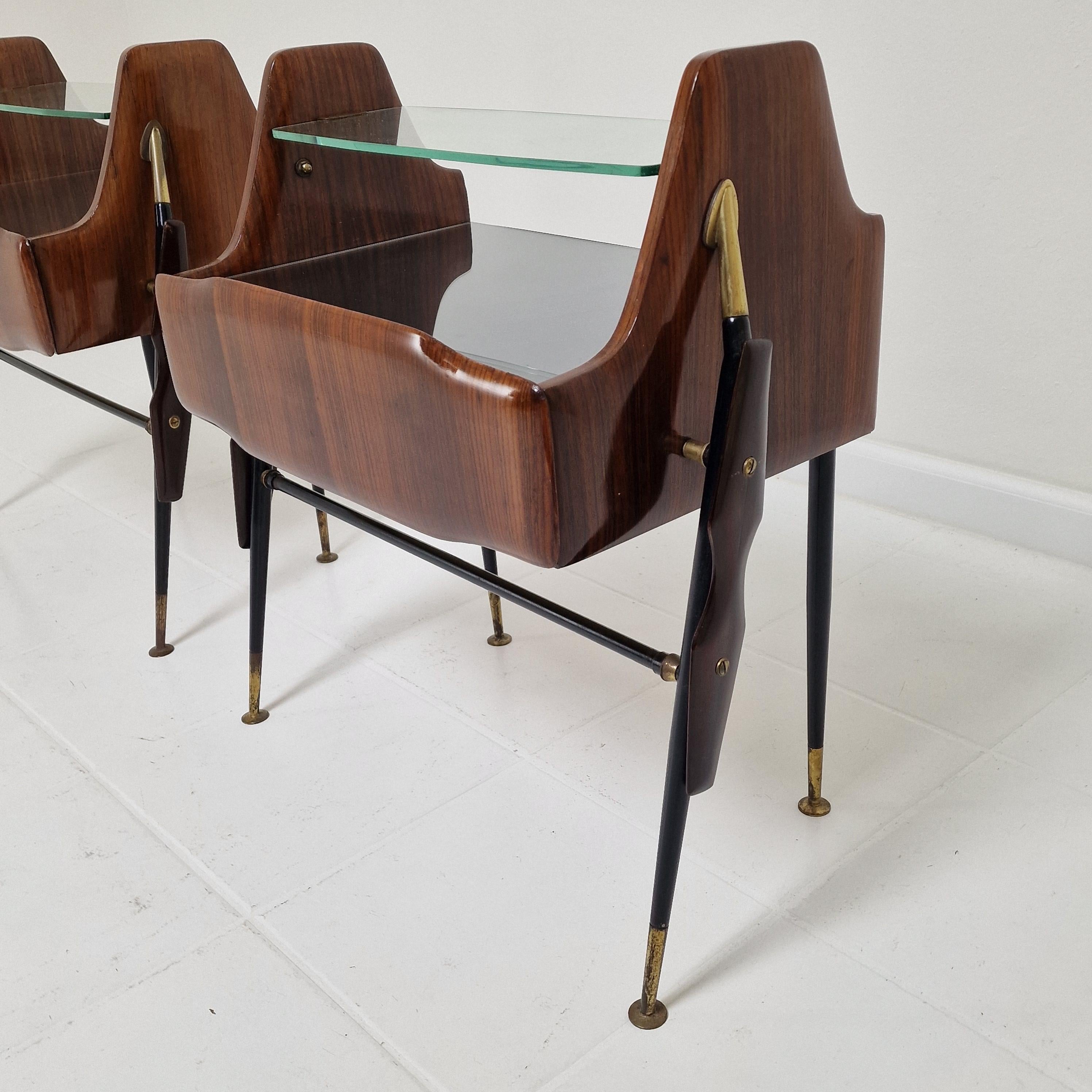 Mesillas de noche o mesillas de noche estilo Ico Parisi, Italia Años 50 en Bueno estado para la venta en Oud Beijerland, NL