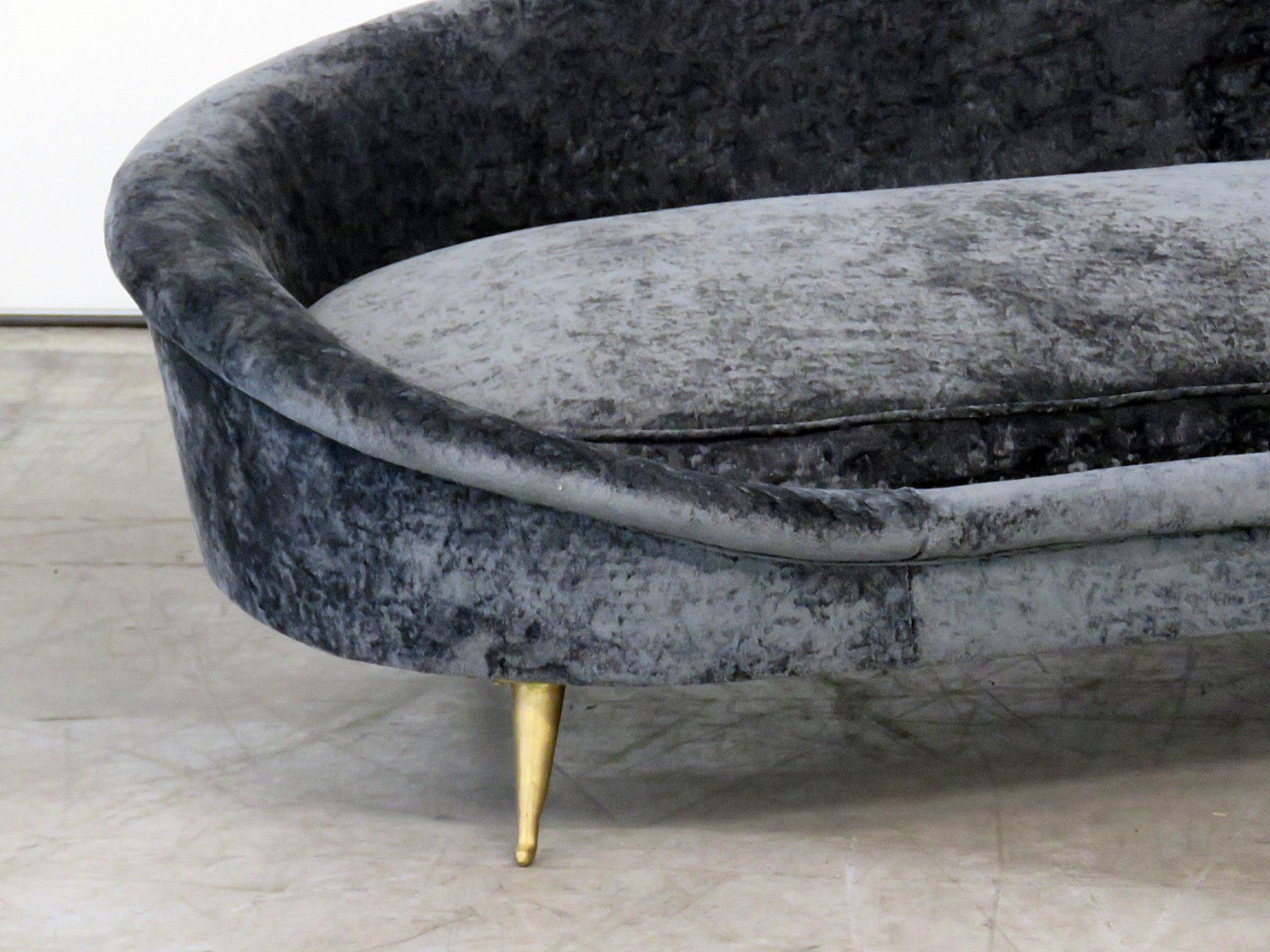 Ico Parisi style Mid-Century Modern comma sofa with brass feet.