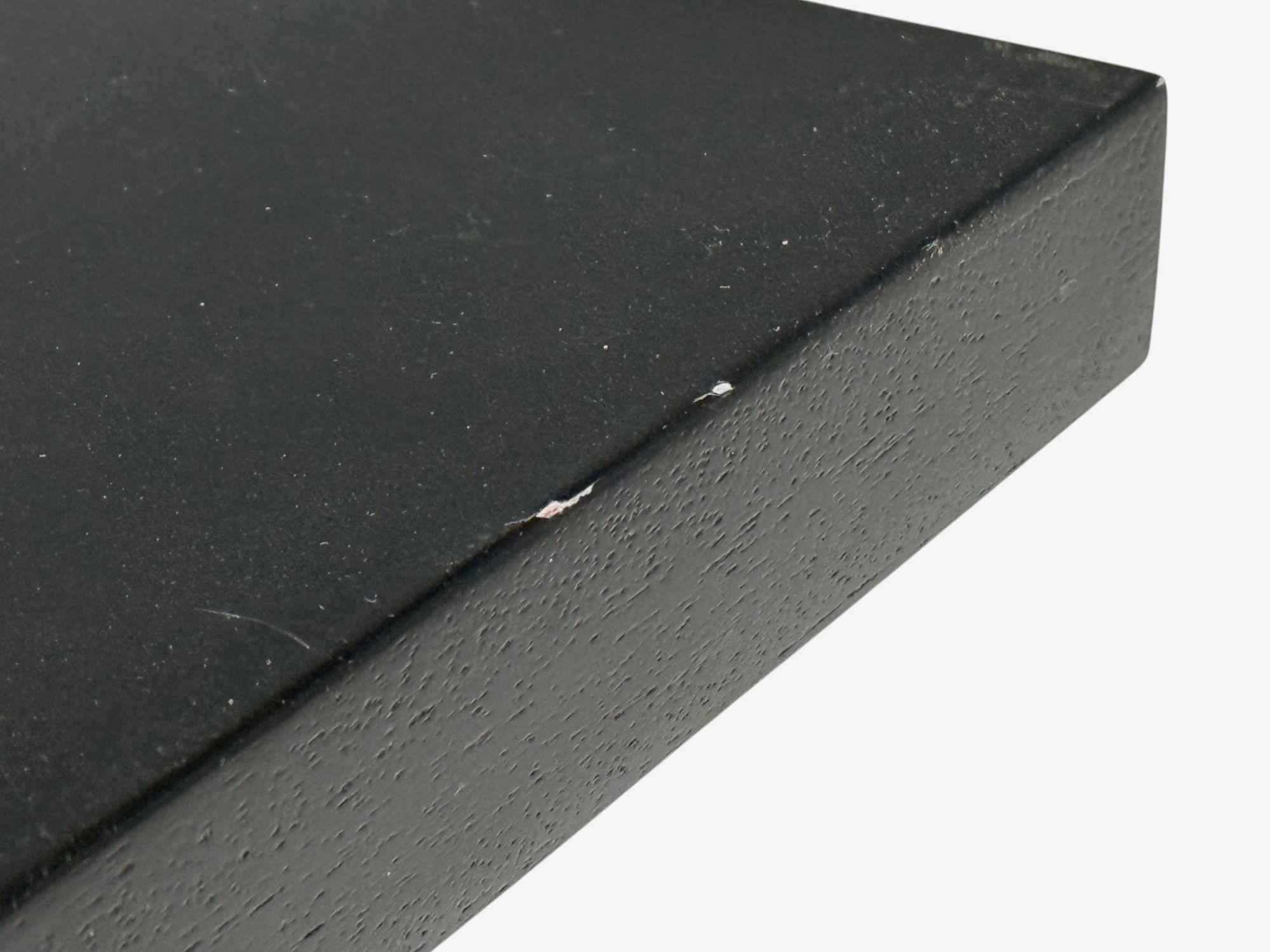 Tables d'appoint sculpturales, style Ico Parisi, en bois ébonisé et laiton, Europe, années 1950 en vente 6