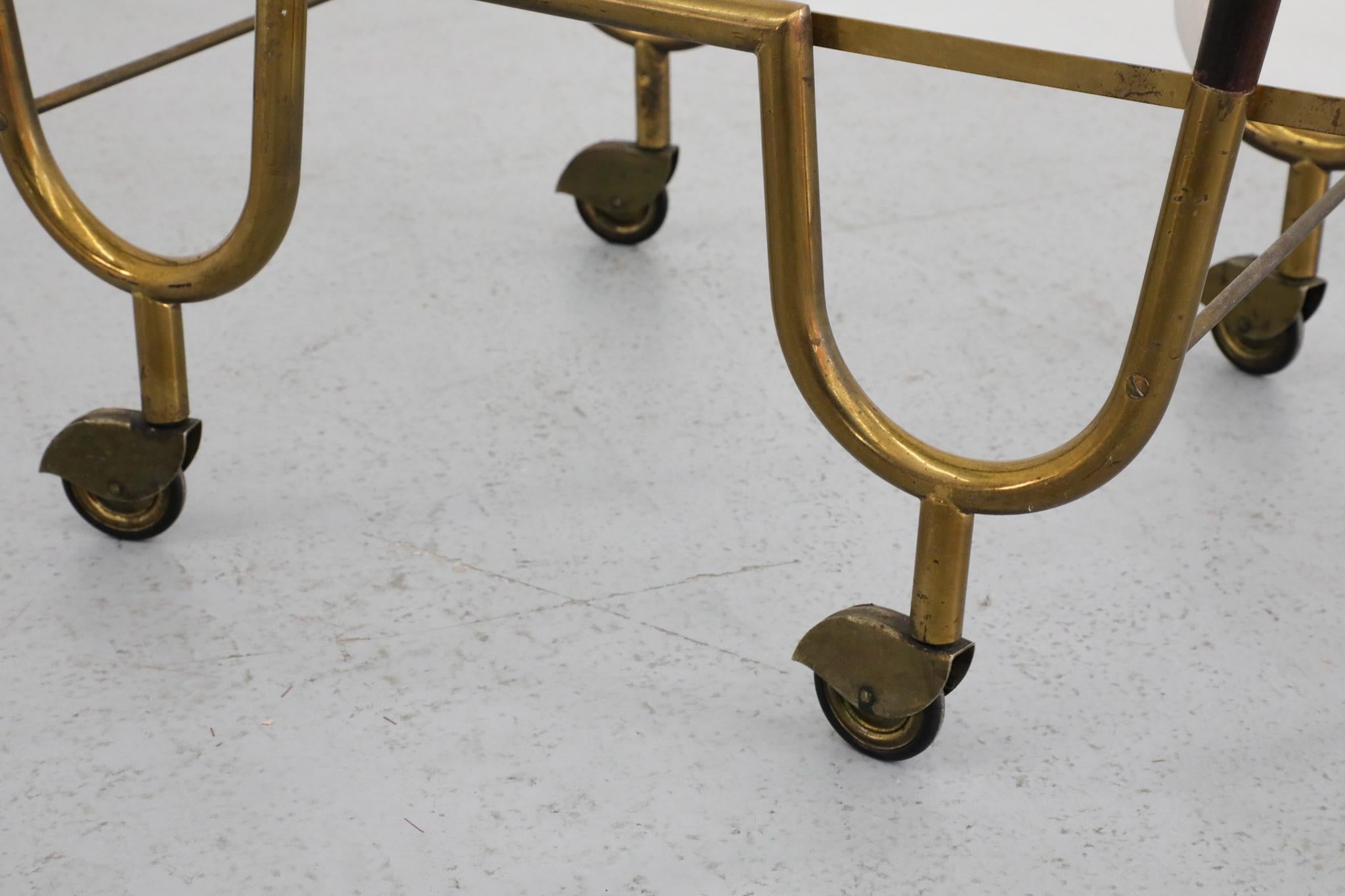 Chariot de bar italien de style Ico Parisi avec cadre décoratif en laiton par Cesare Lacca en vente 7