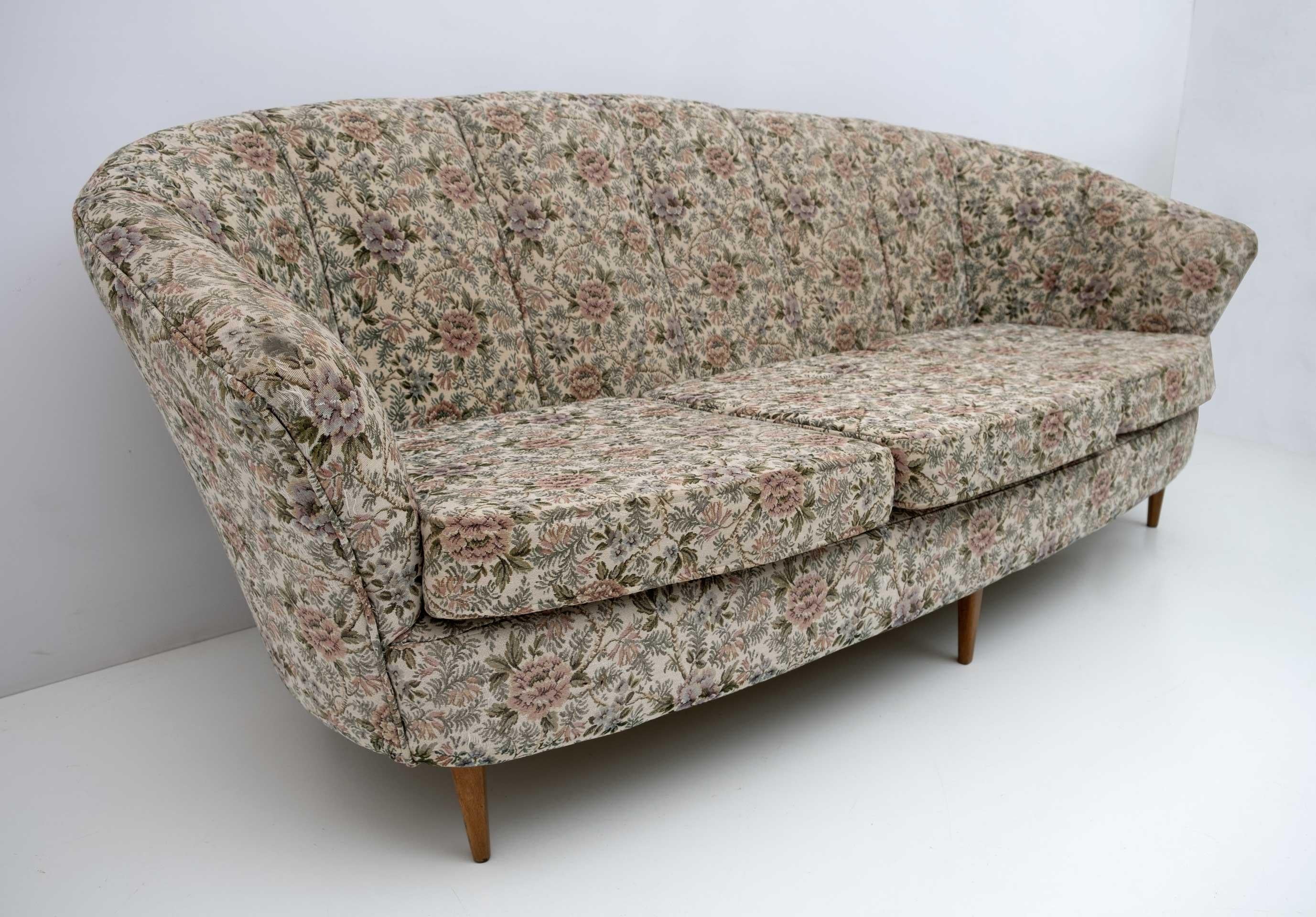 Mid-20th Century Ico Parisi Style Mid-Century Modern Italian Sofa, 1950s For Sale