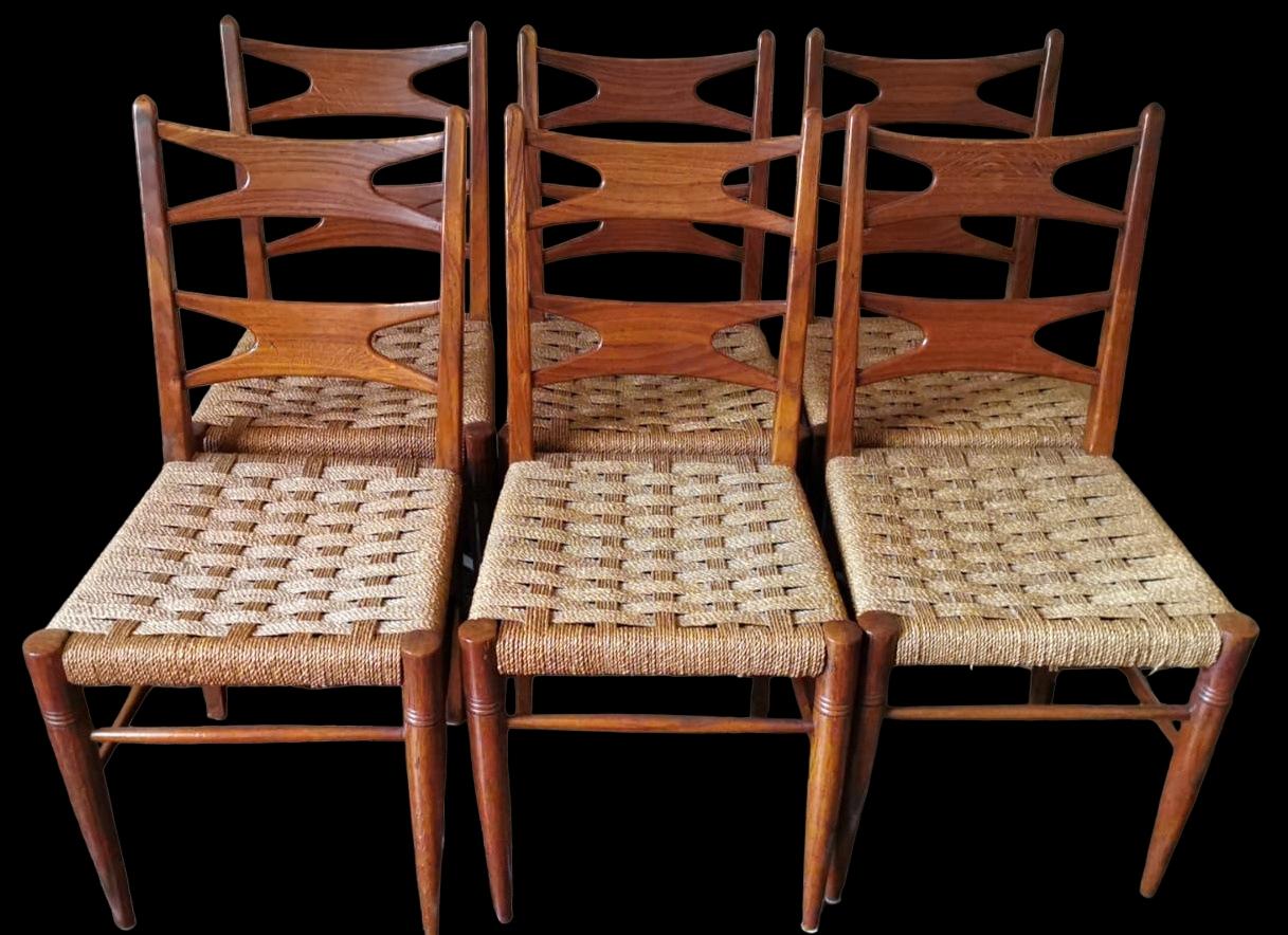 Mid-Century Modern Ico Parisi Style Set Of 6 Italian Chairs In Walnut Wood And Straw Seat